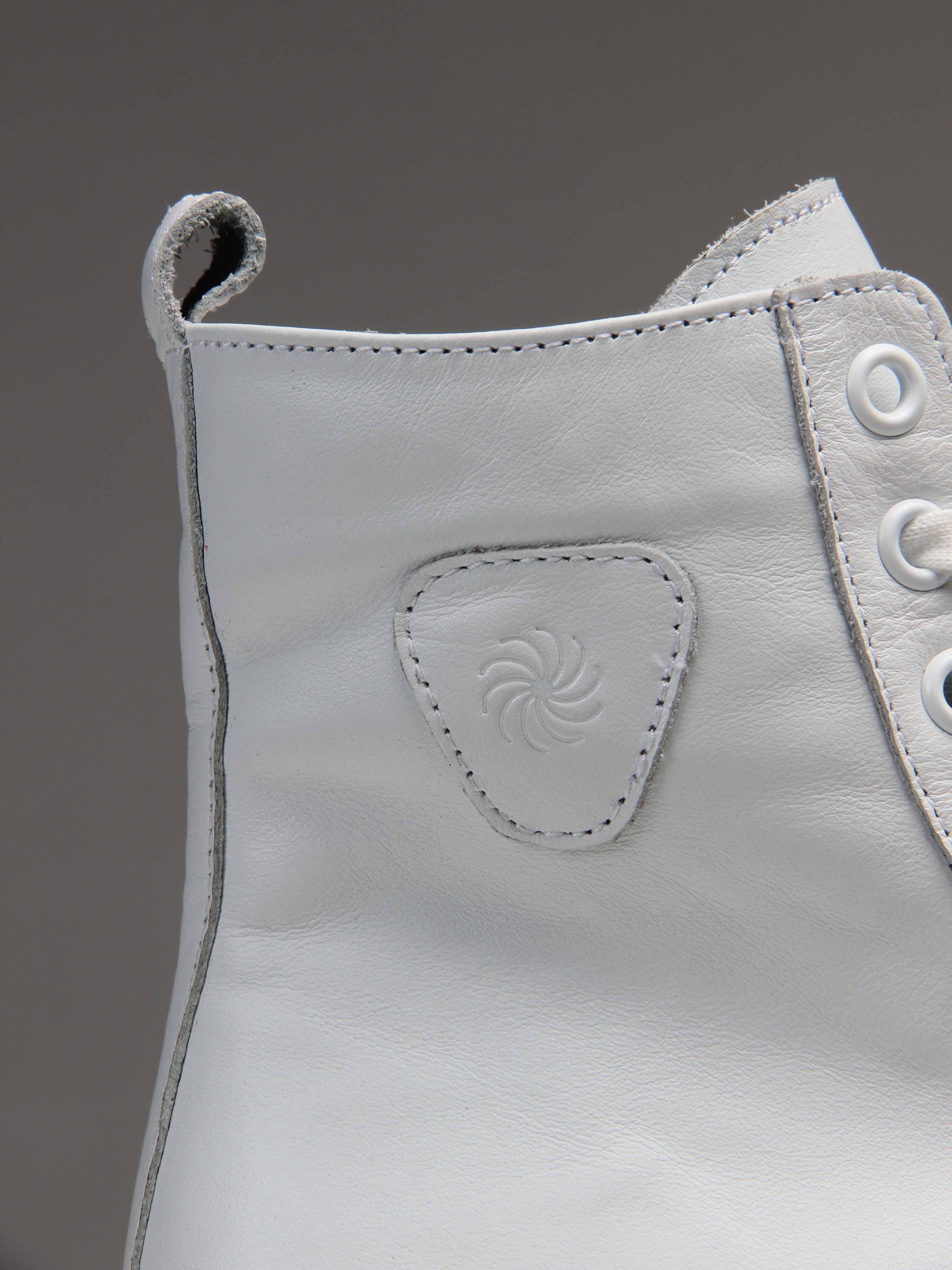 картинка Ботинки ED'ART 214.1918'w. белые от интернет магазина