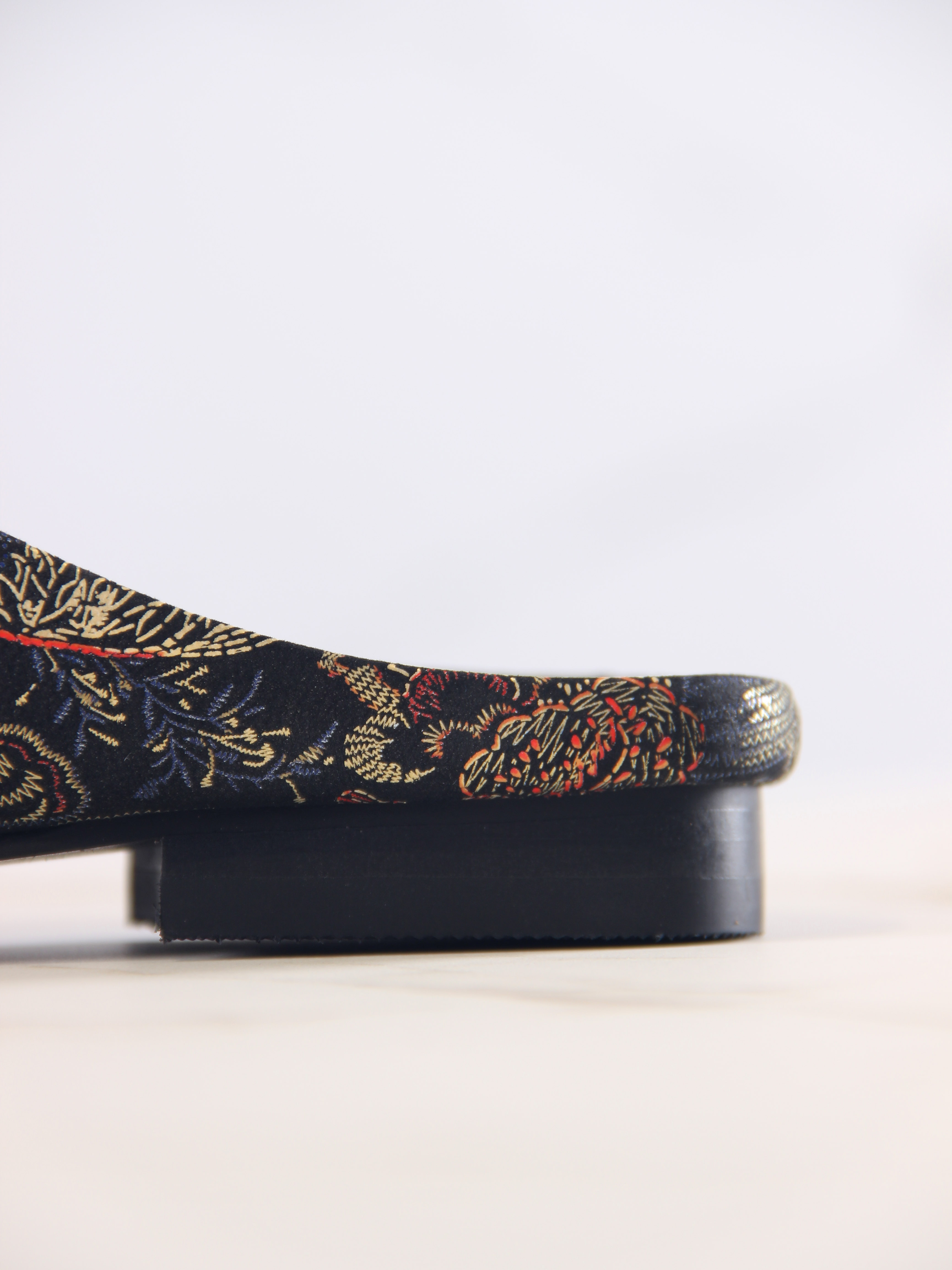 картинка Мюли ED'ART 1007.тунит205'bl. Черный феникс от интернет магазина