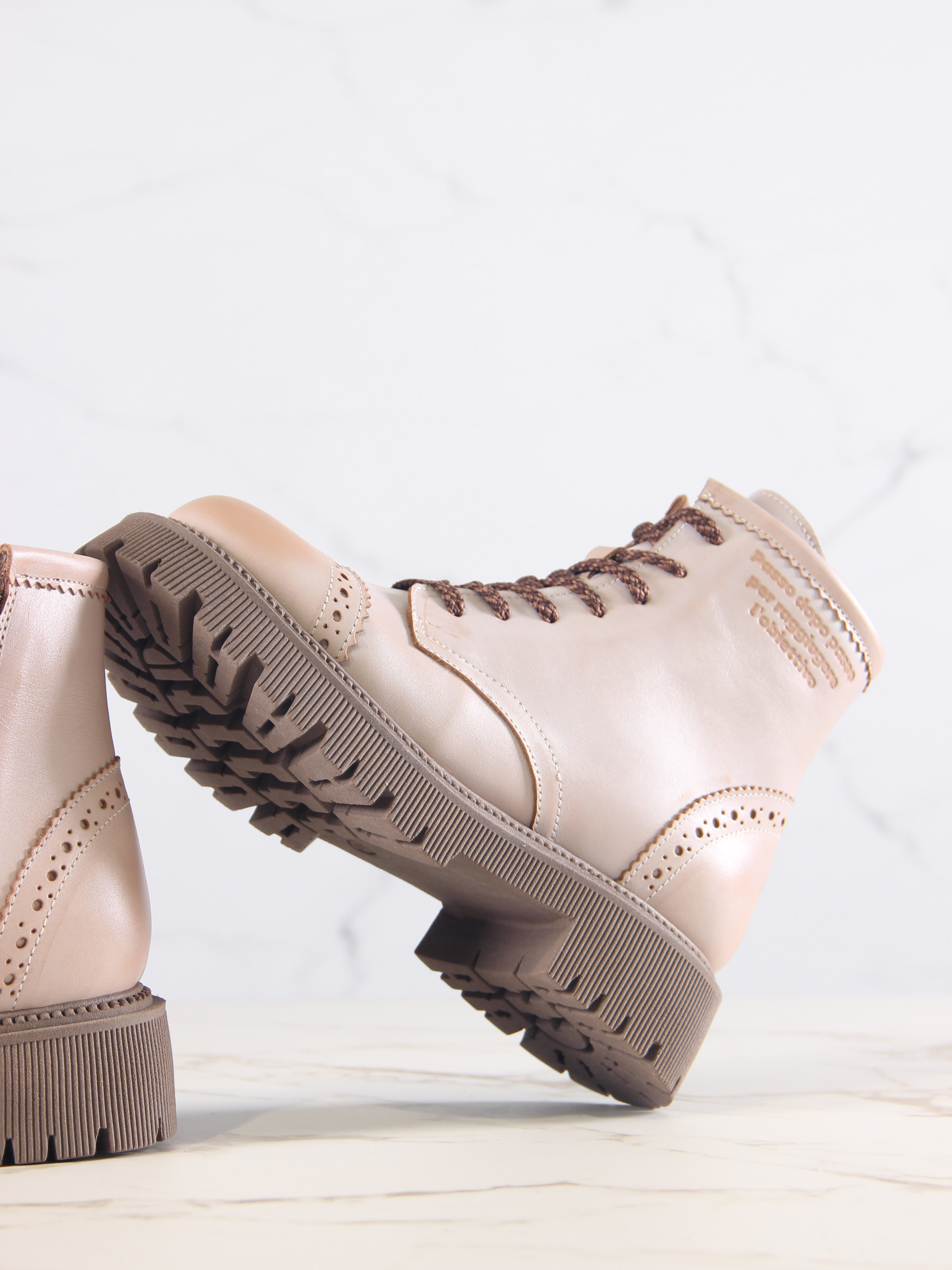 картинка Ботинки ED'ART 319.taskana'ka. Вакса пудра от интернет магазина