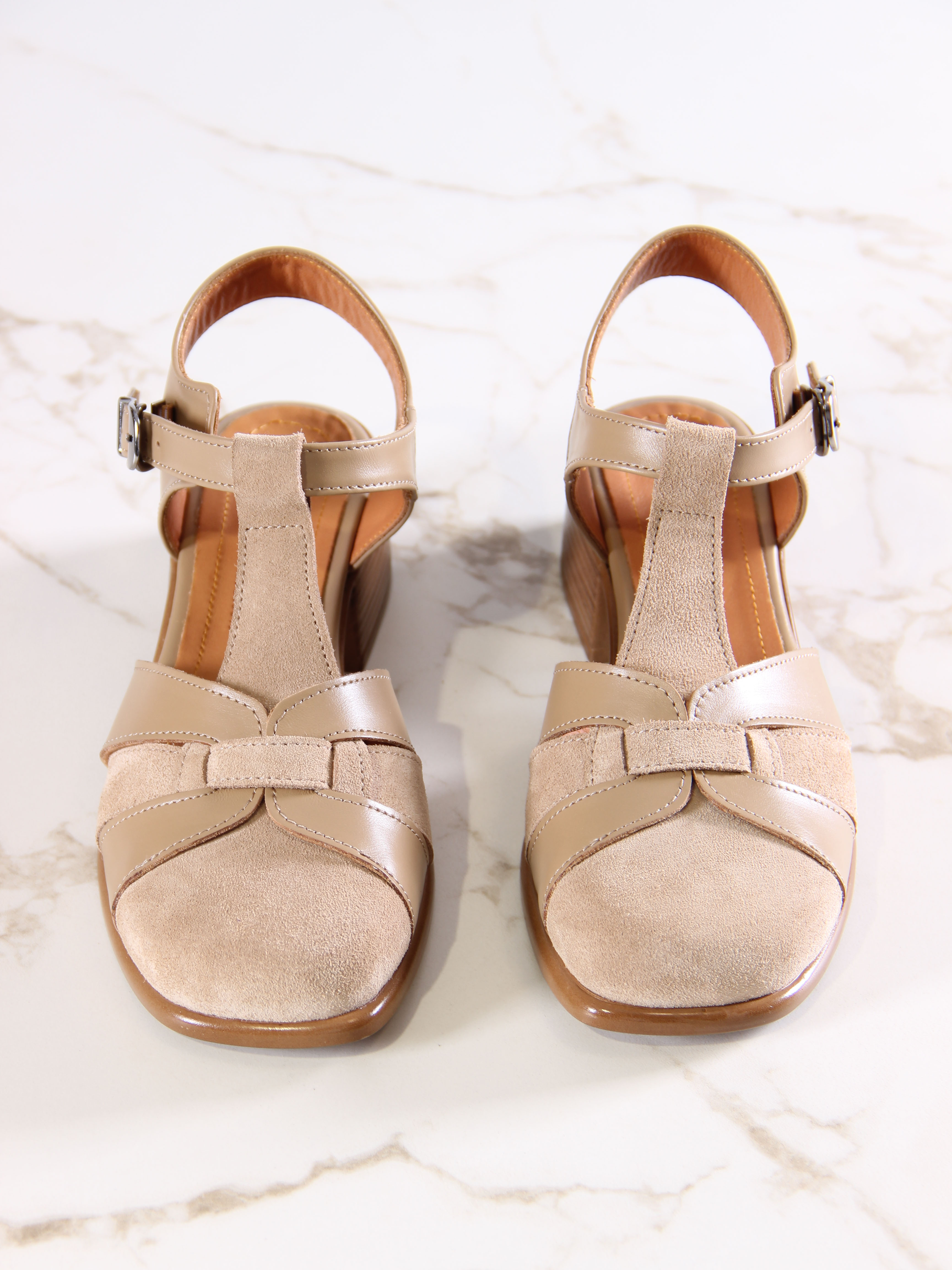 картинка Босоножки ED'ART 3038.26018'bе.Круассан+велюр бежевая ночь от интернет магазина