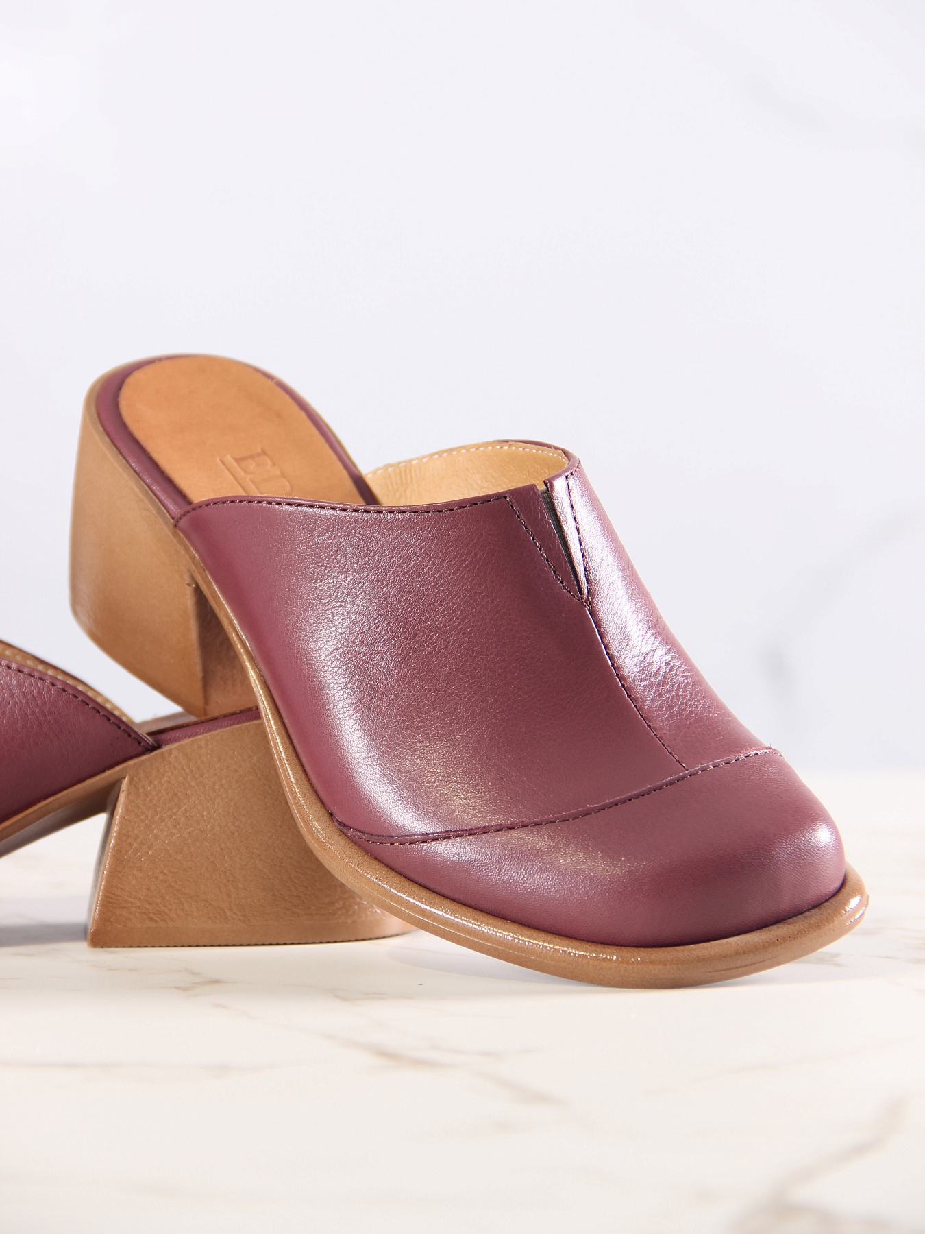 картинка Сабо ED'ART 5132.23663'br. Гнилая вишня+коричневый от интернет магазина