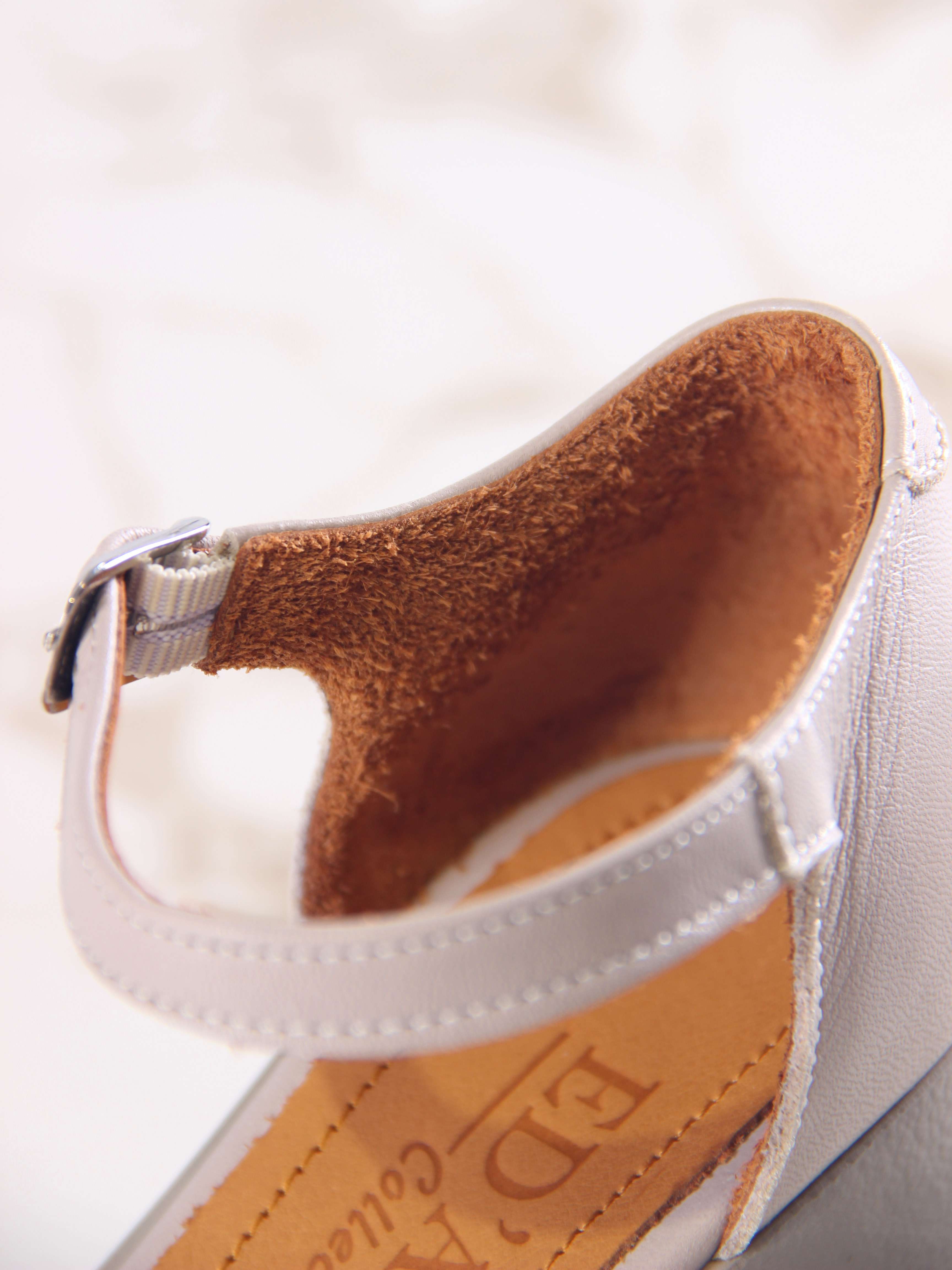 картинка Босоножки ED'ART 5032.23663'vi. Визон стар от интернет магазина