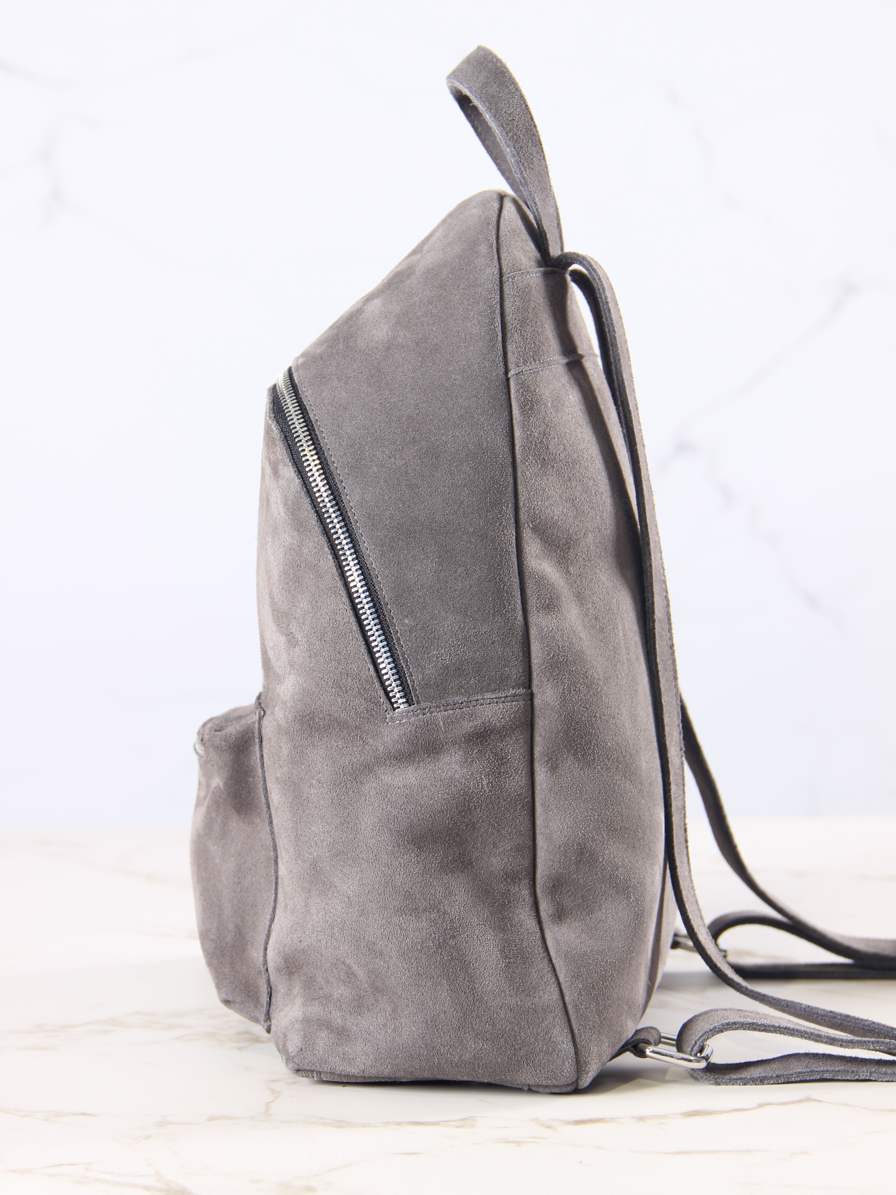 картинка Рюкзак ED'ART r01.серый замок замша от интернет магазина