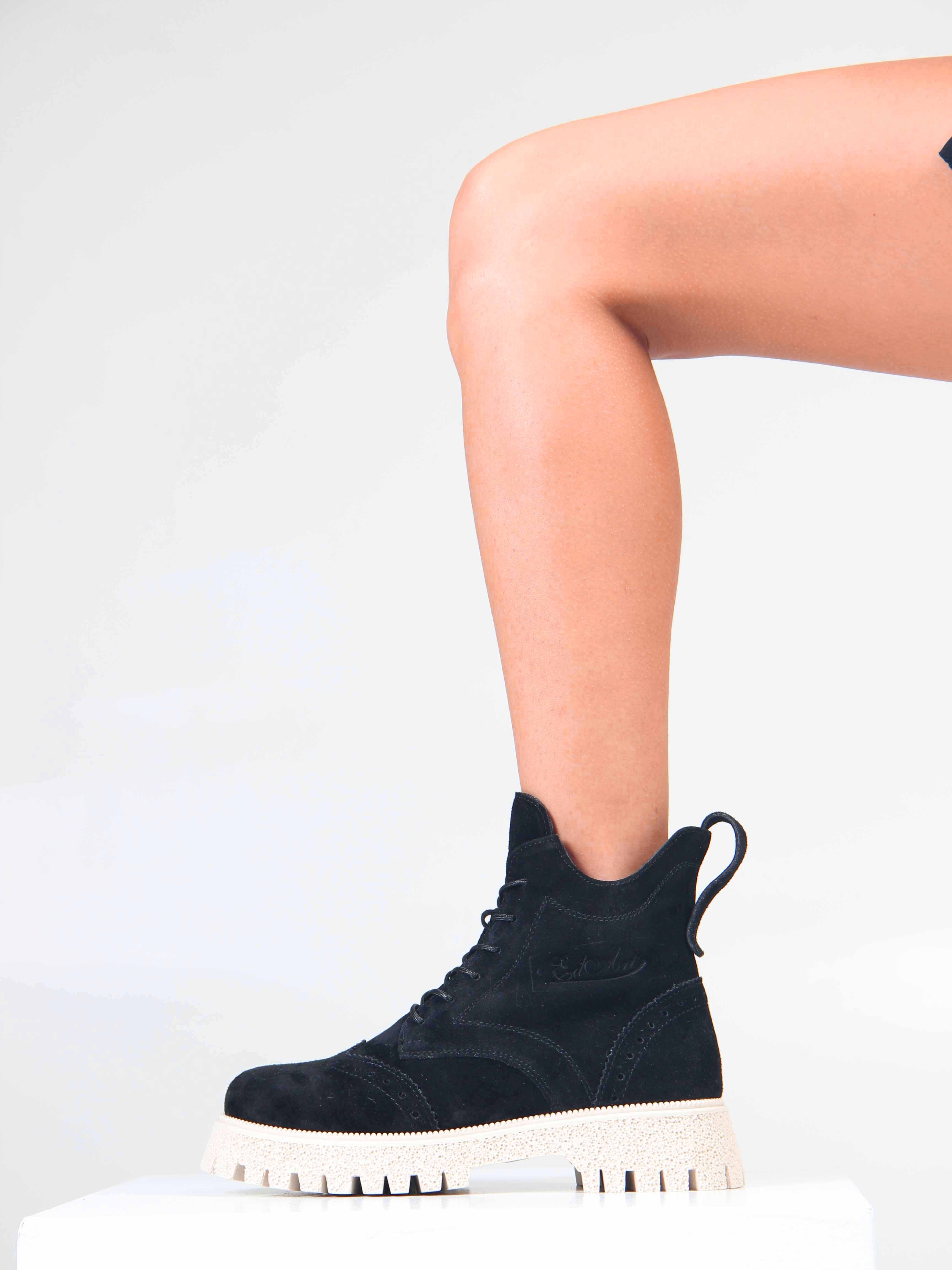 картинка Ботинки ED'ART 338.1541'be. черный замша от интернет магазина