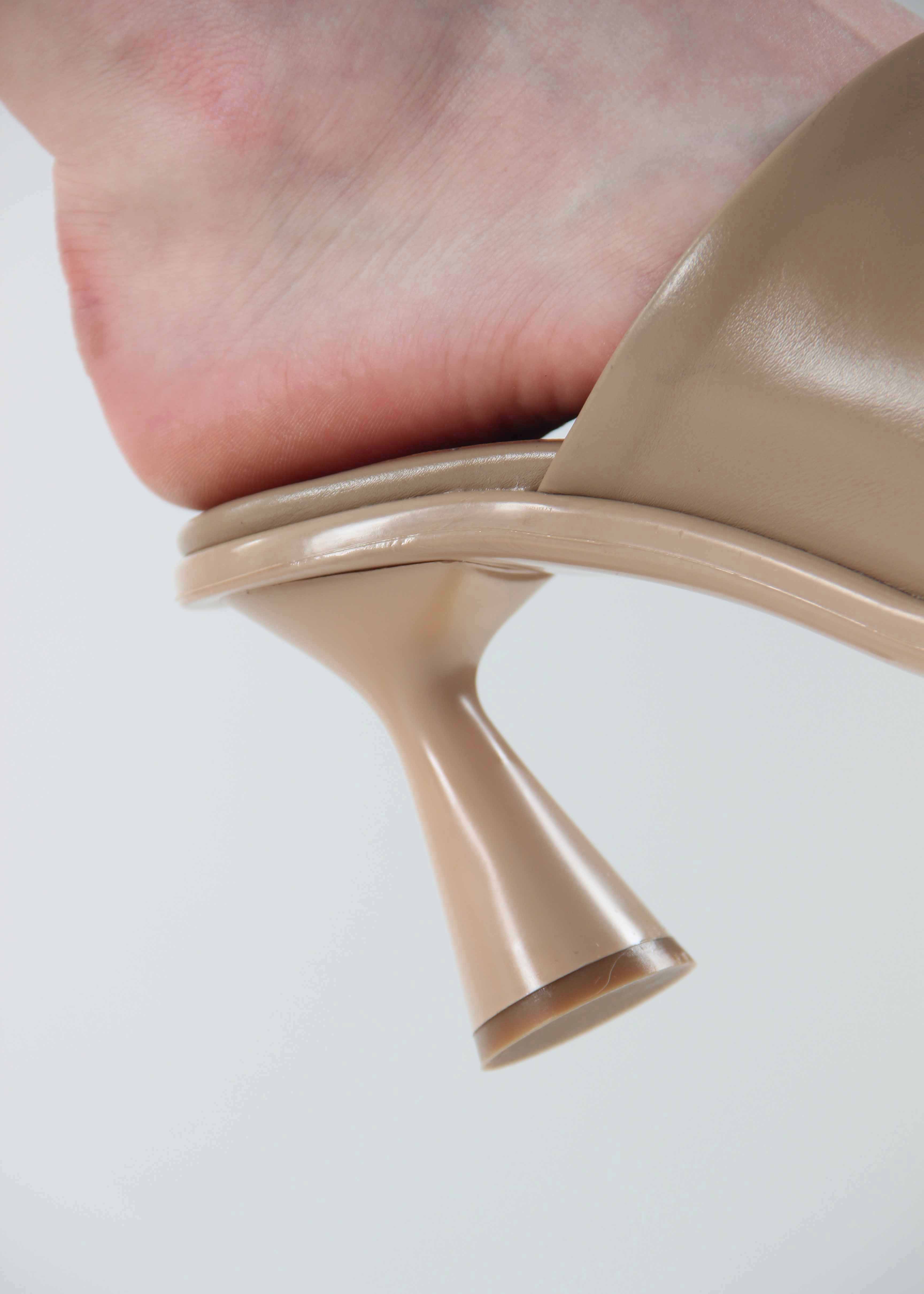 картинка Сабо ED'ART 6112.PODYUM133'be. круассан от интернет магазина