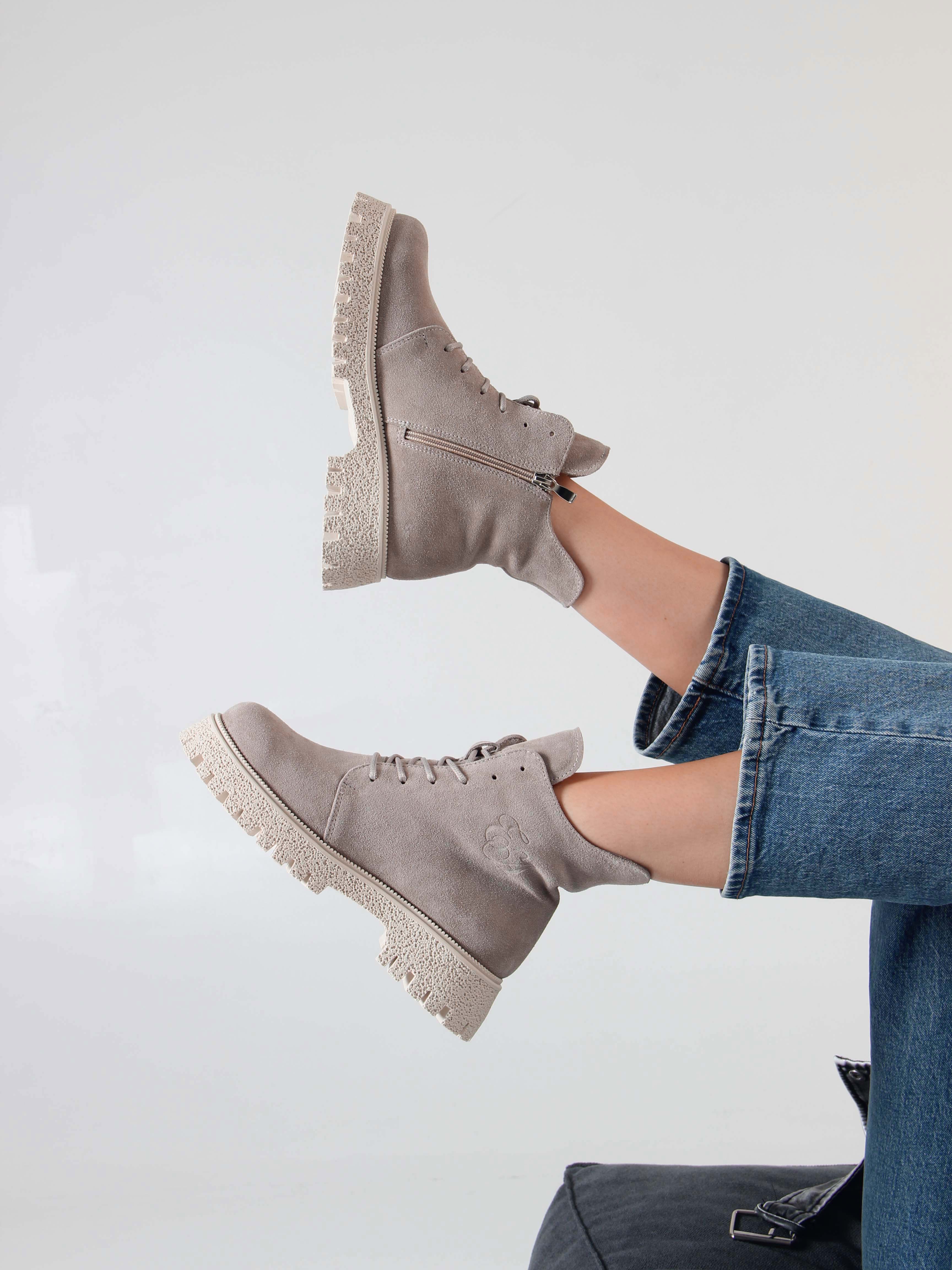 картинка Ботинки ED'ART 228.V.1541'be. Каменный замша от интернет магазина