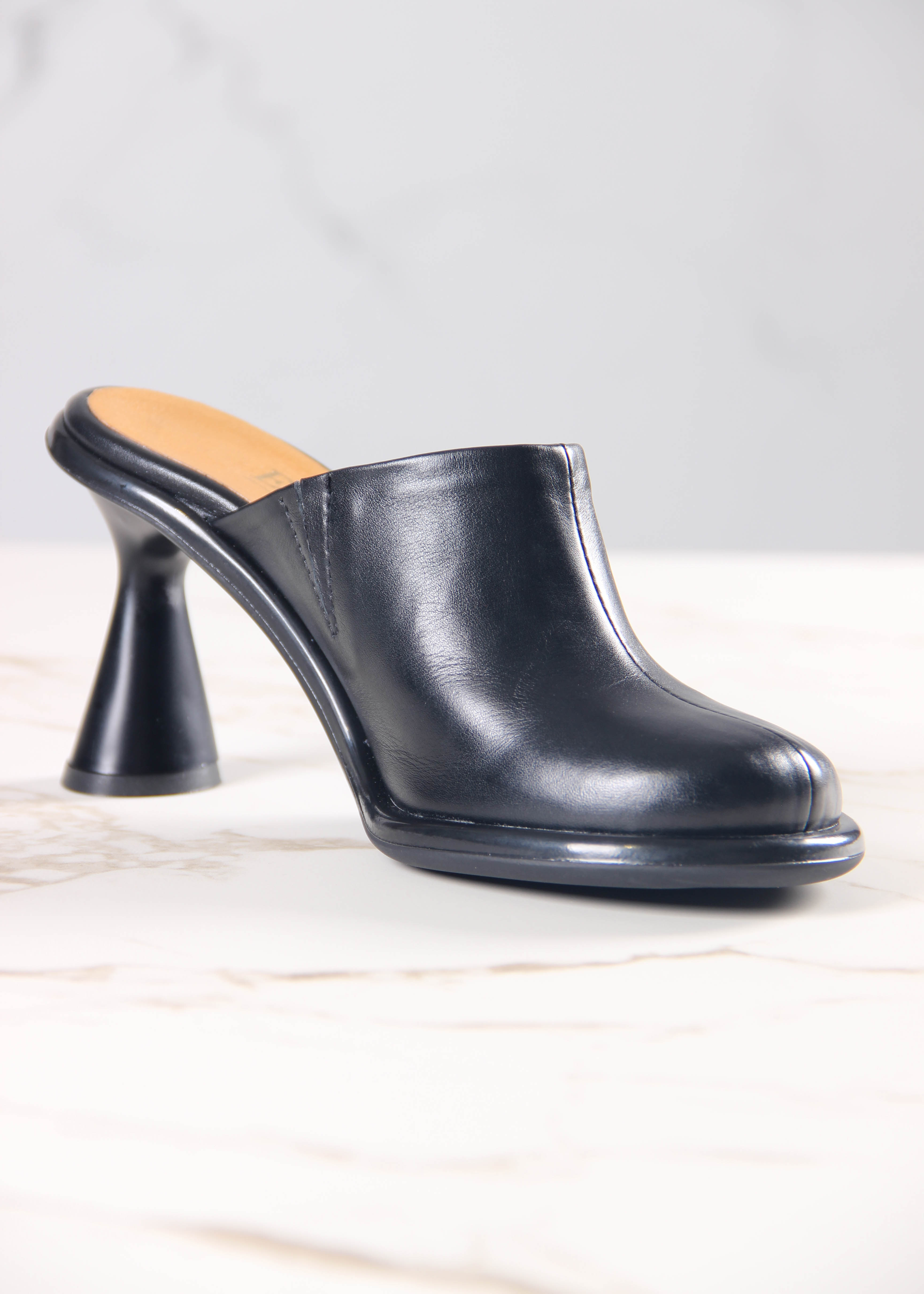 картинка Сабо ED'ART 6112.PODYUM133'bl. черный от интернет магазина