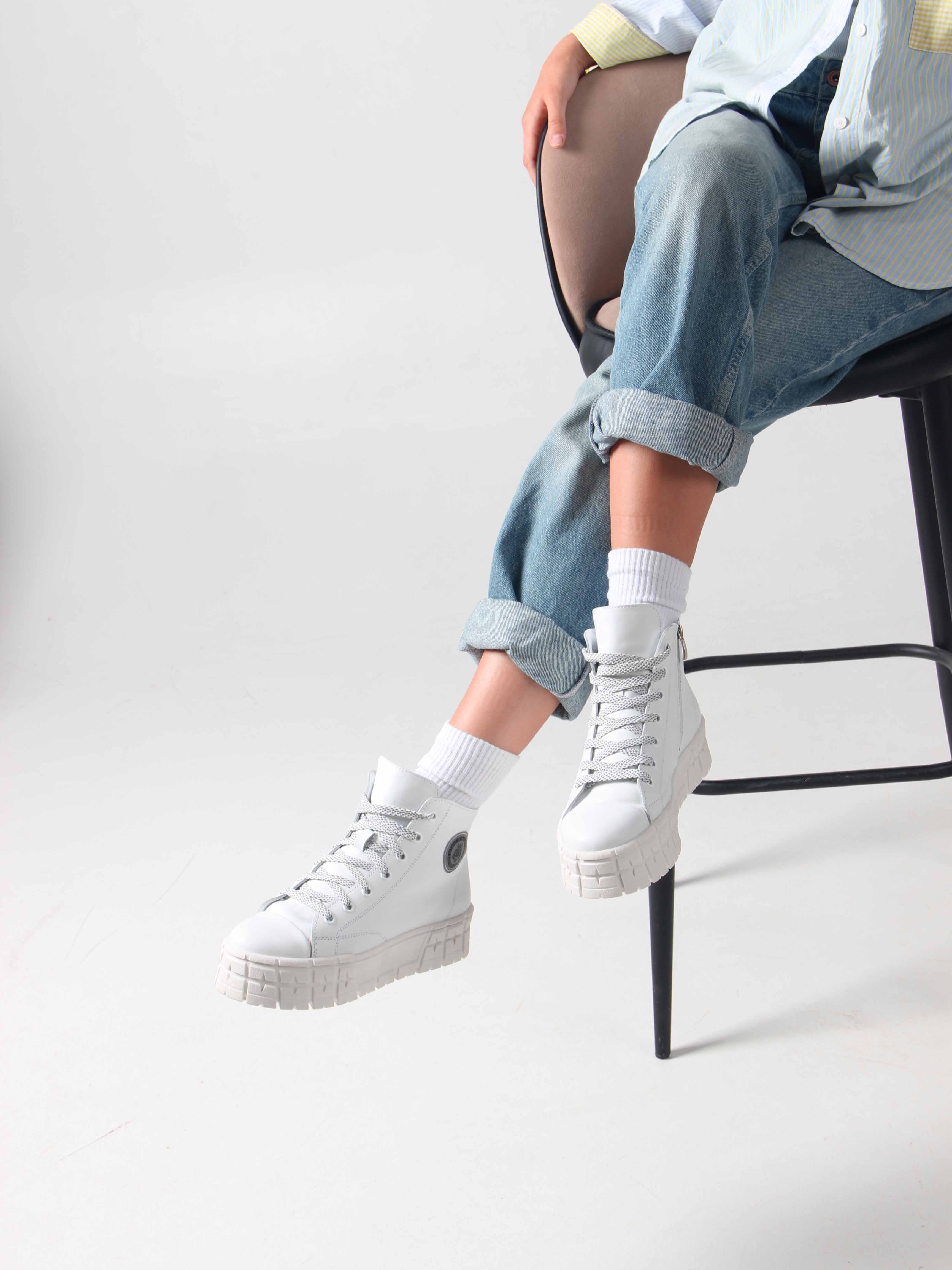 картинка Ботинки ED'ART 213.212131'w. Белый от интернет магазина