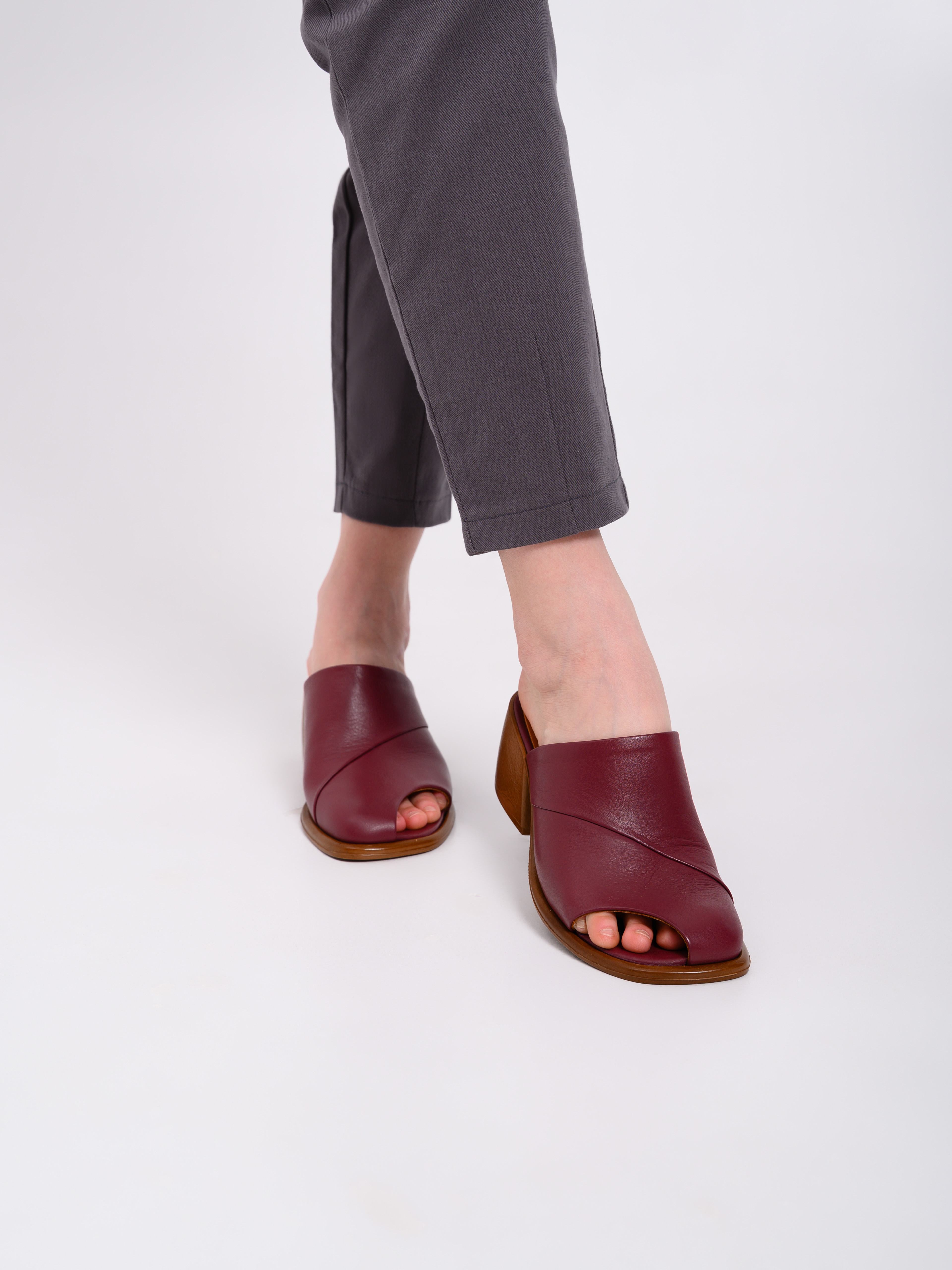 картинка Сабо ED'ART 5300.23663'be. Гнилая вишня от интернет магазина