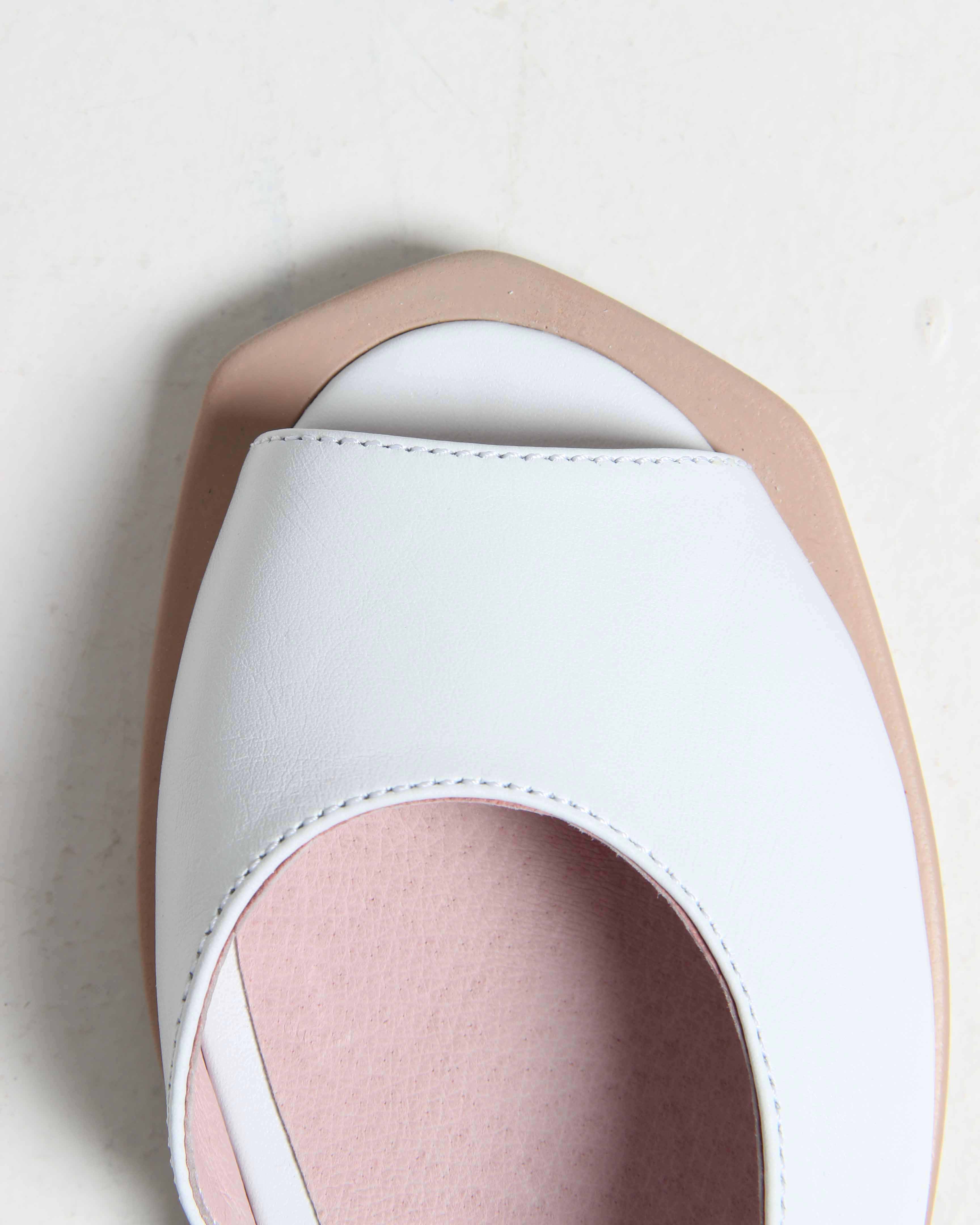 картинка Босоножки ED'ART 1041.116'be. white от интернет магазина