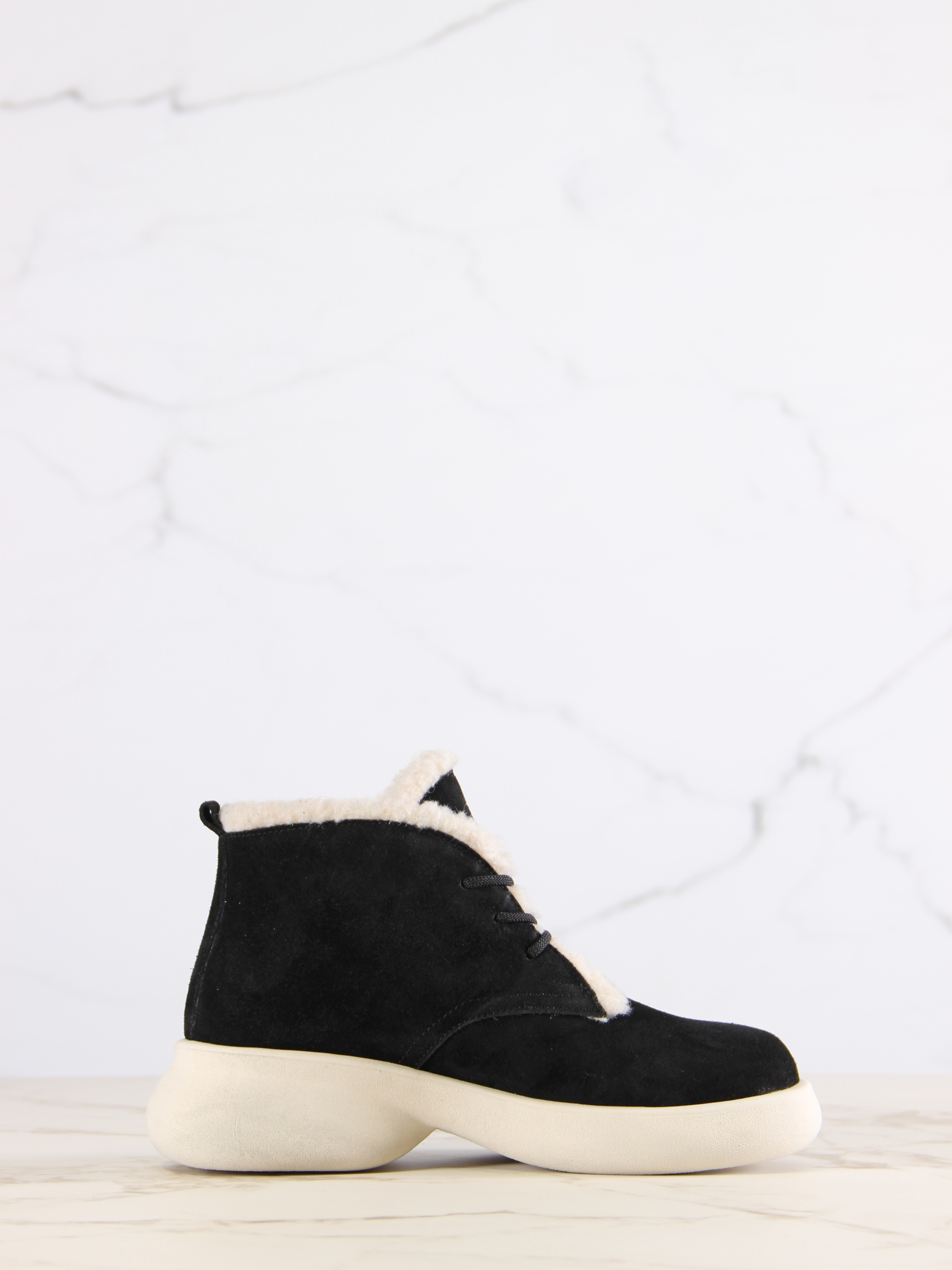 картинка Ботинки  ED'ART 308.927'bе.Черный замша+бежевый от интернет магазина