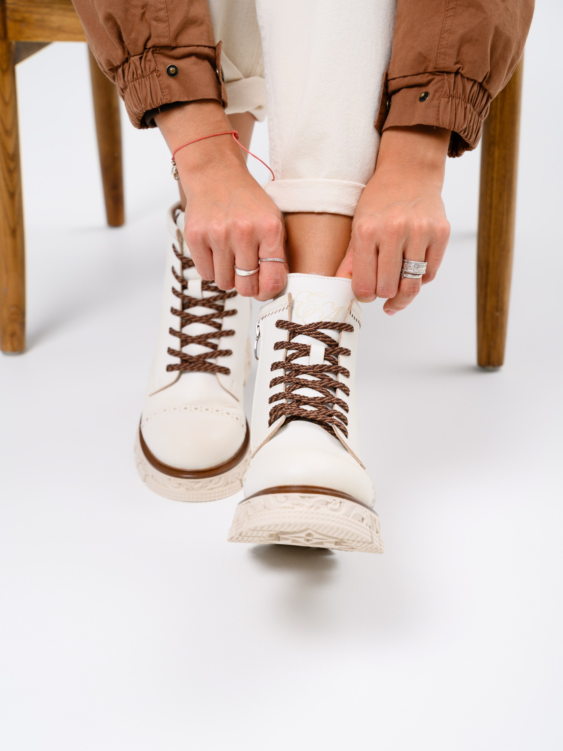 картинка Ботинки ED'ART 319.PODYUM141'w. Вакса белая от интернет магазина