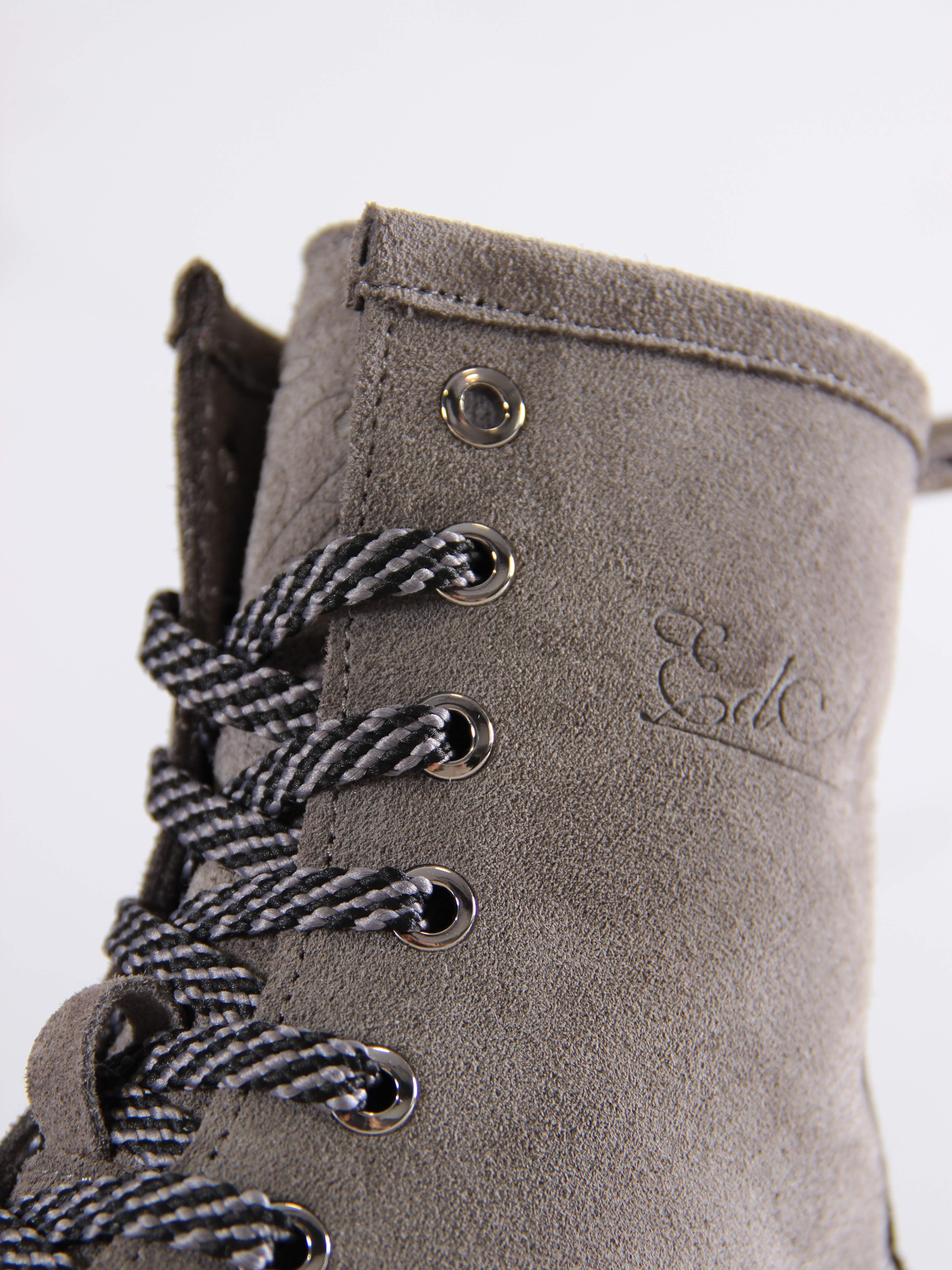 картинка Ботинки ED'ART 327.22511'gr.Серый замок замша от интернет магазина