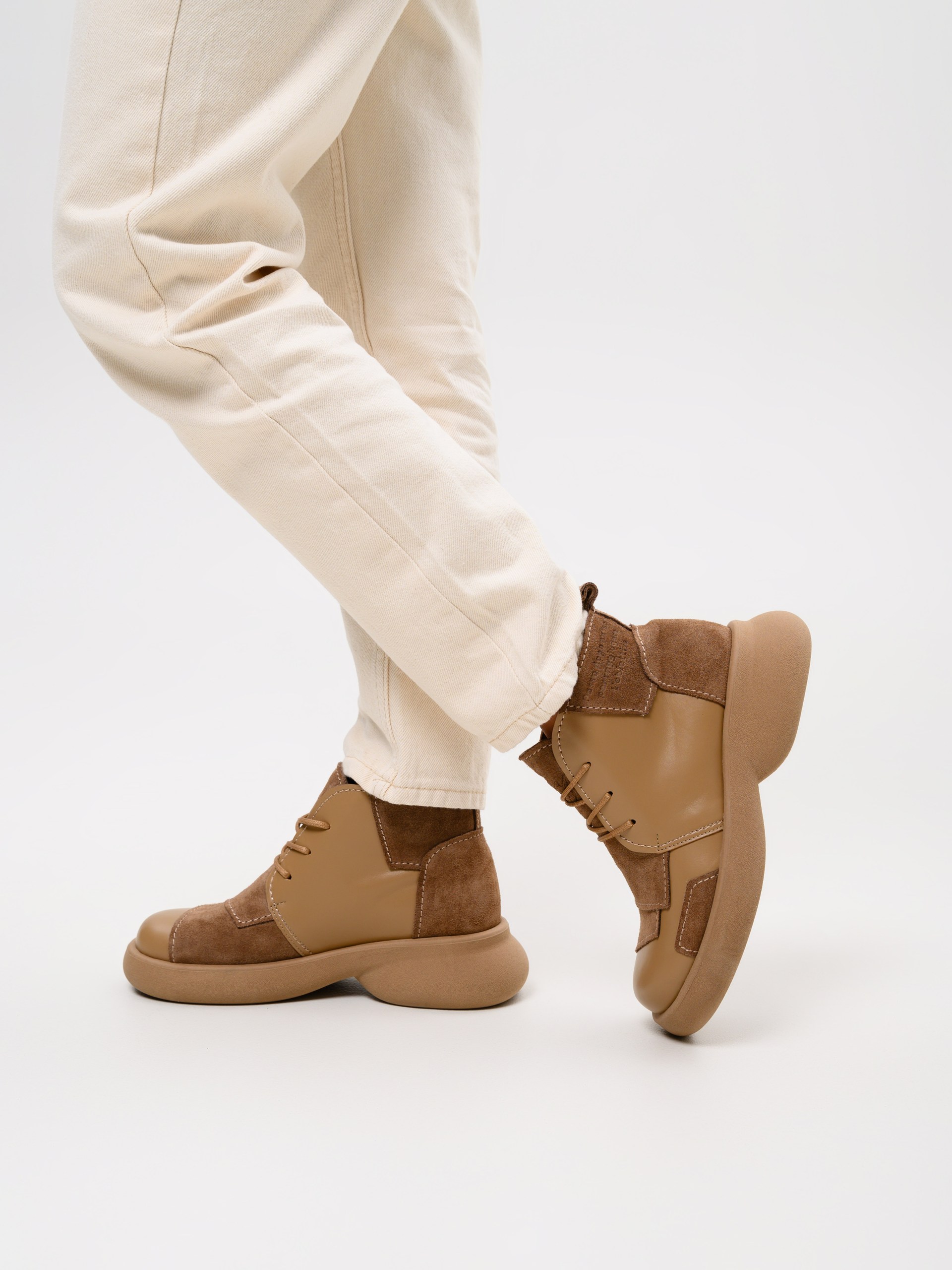 картинка Ботинки  ED'ART 305.927'ka. Круассан+коричневый капучино замша от интернет магазина