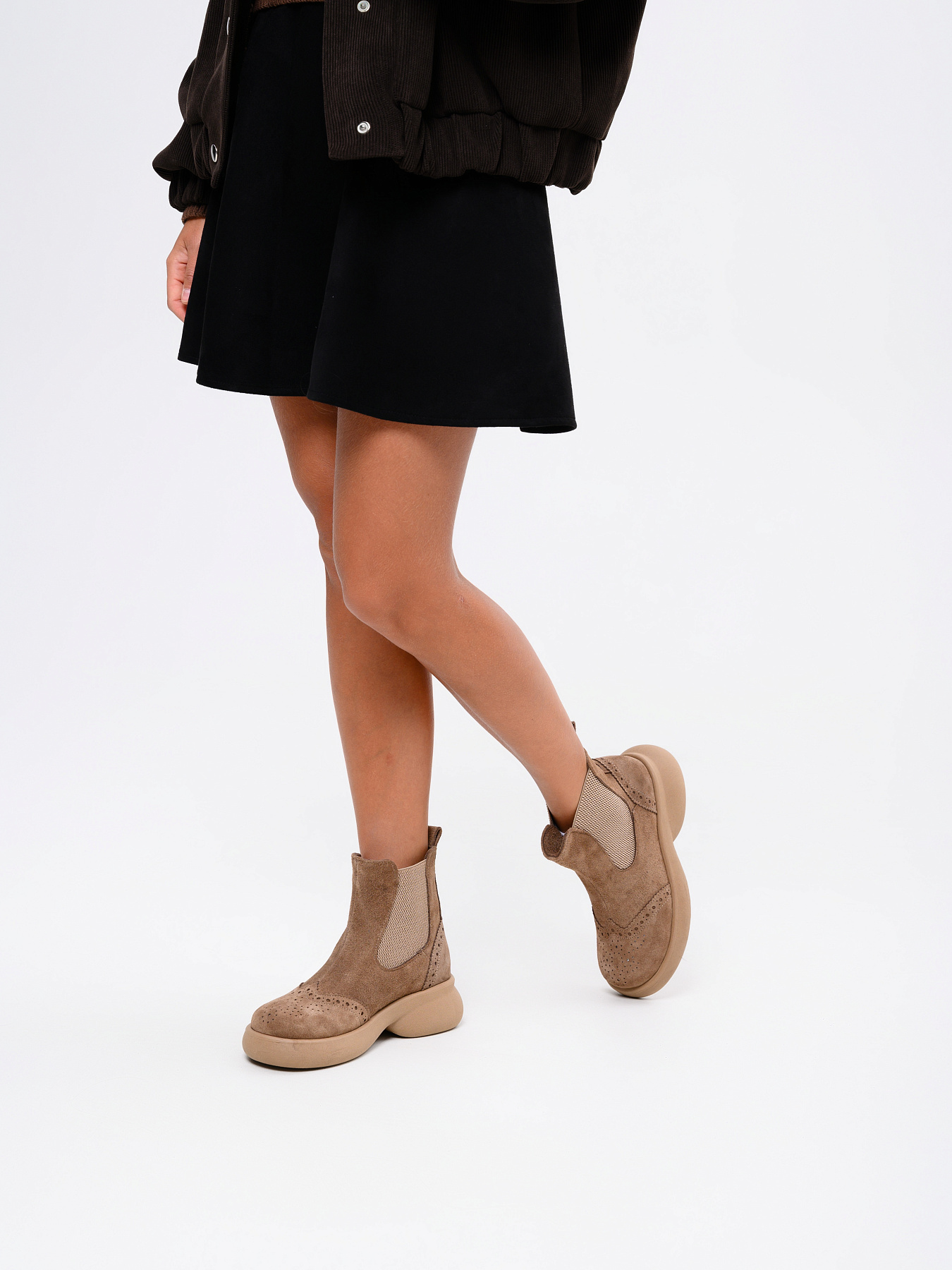 картинка Челси ED'ART 332.927'ka. Серо-коричневая замша от интернет магазина