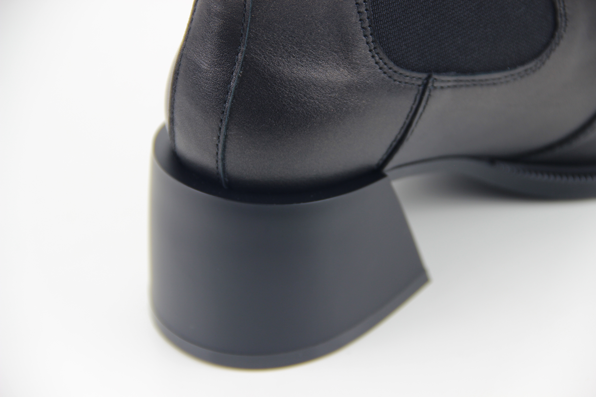 картинка Ботильоны ED'ART 536.Janet'bl. brown'metal R от интернет магазина