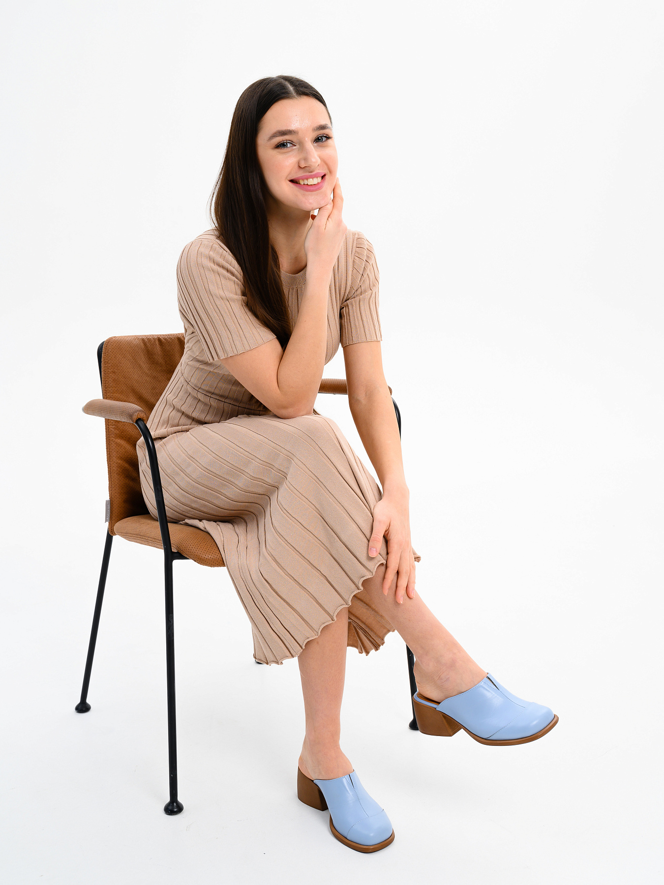 картинка Сабо ED'ART 5132.23663'br. Голубая виктория+коричневый от интернет магазина