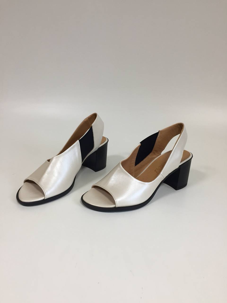 картинка Босоножки ED'ART 6011.624'bl.бежевый перла R от интернет магазина