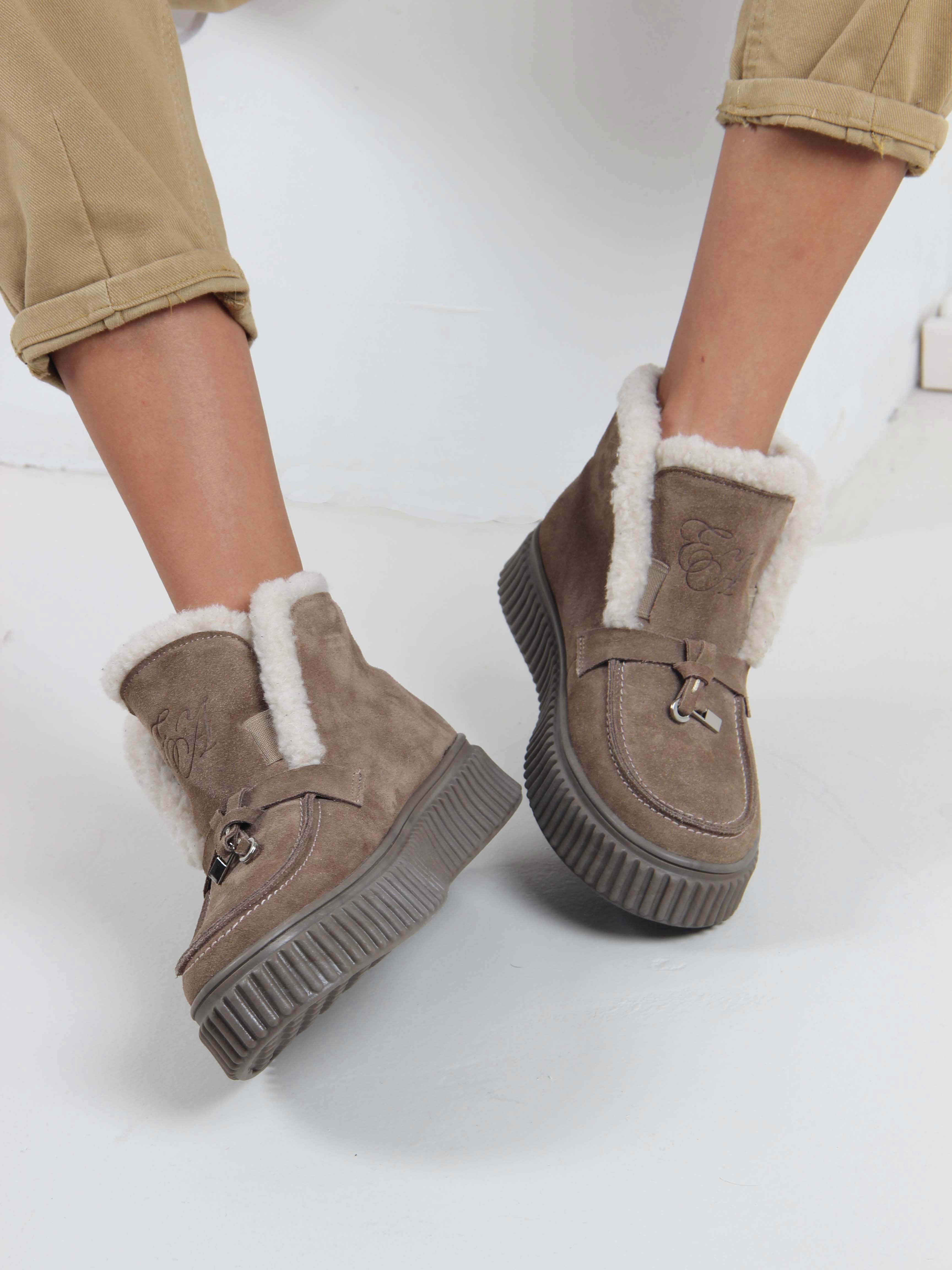 картинка Ботинки ED'ART 307.от11'br. коричневый капучино замша от интернет магазина