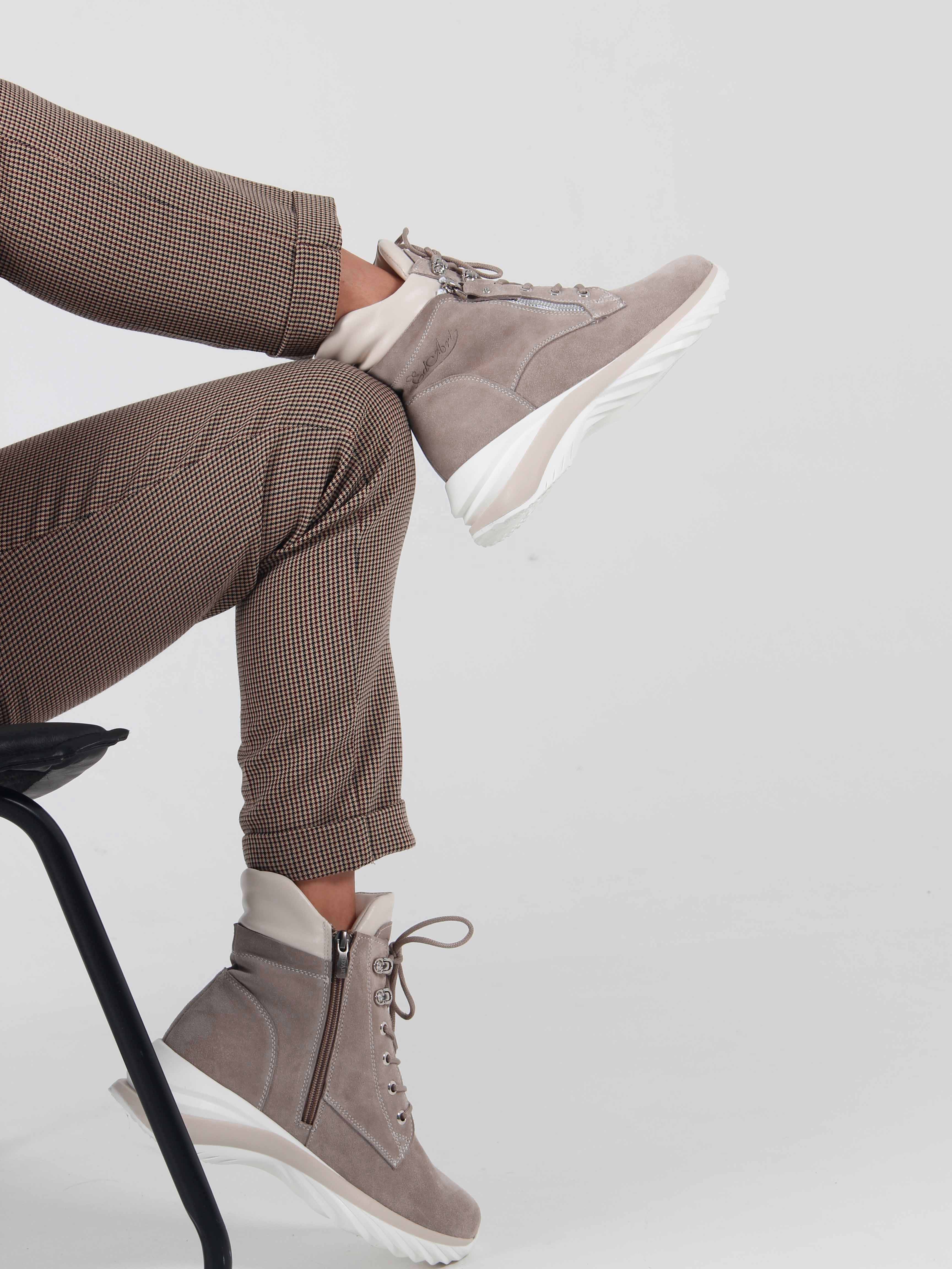 картинка Ботинки ED'ART 261.uno2'w. каменный замша от интернет магазина