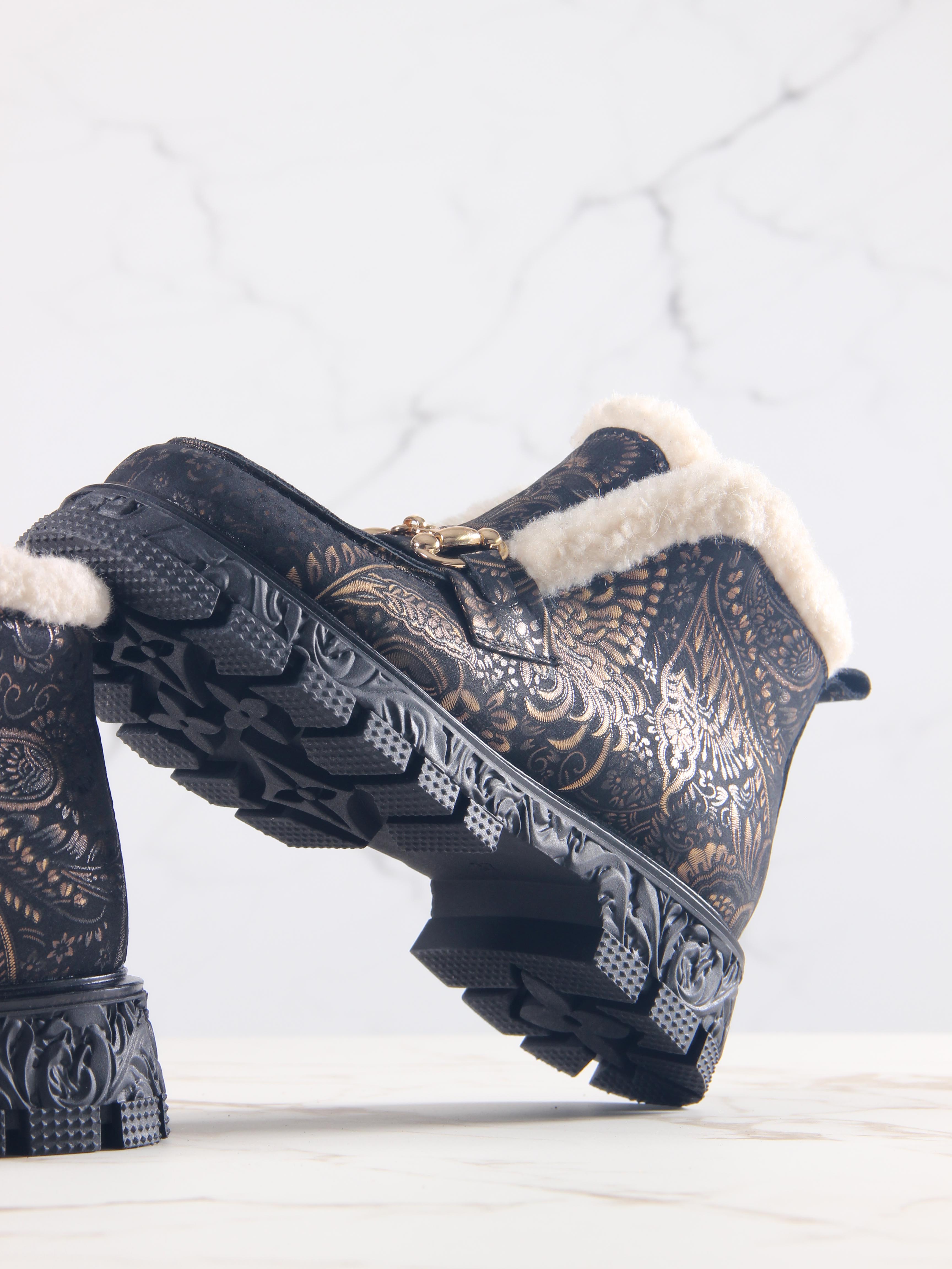 картинка Ботинки ED'ART 307. PODYUM141 'bl. черная грация от интернет магазина