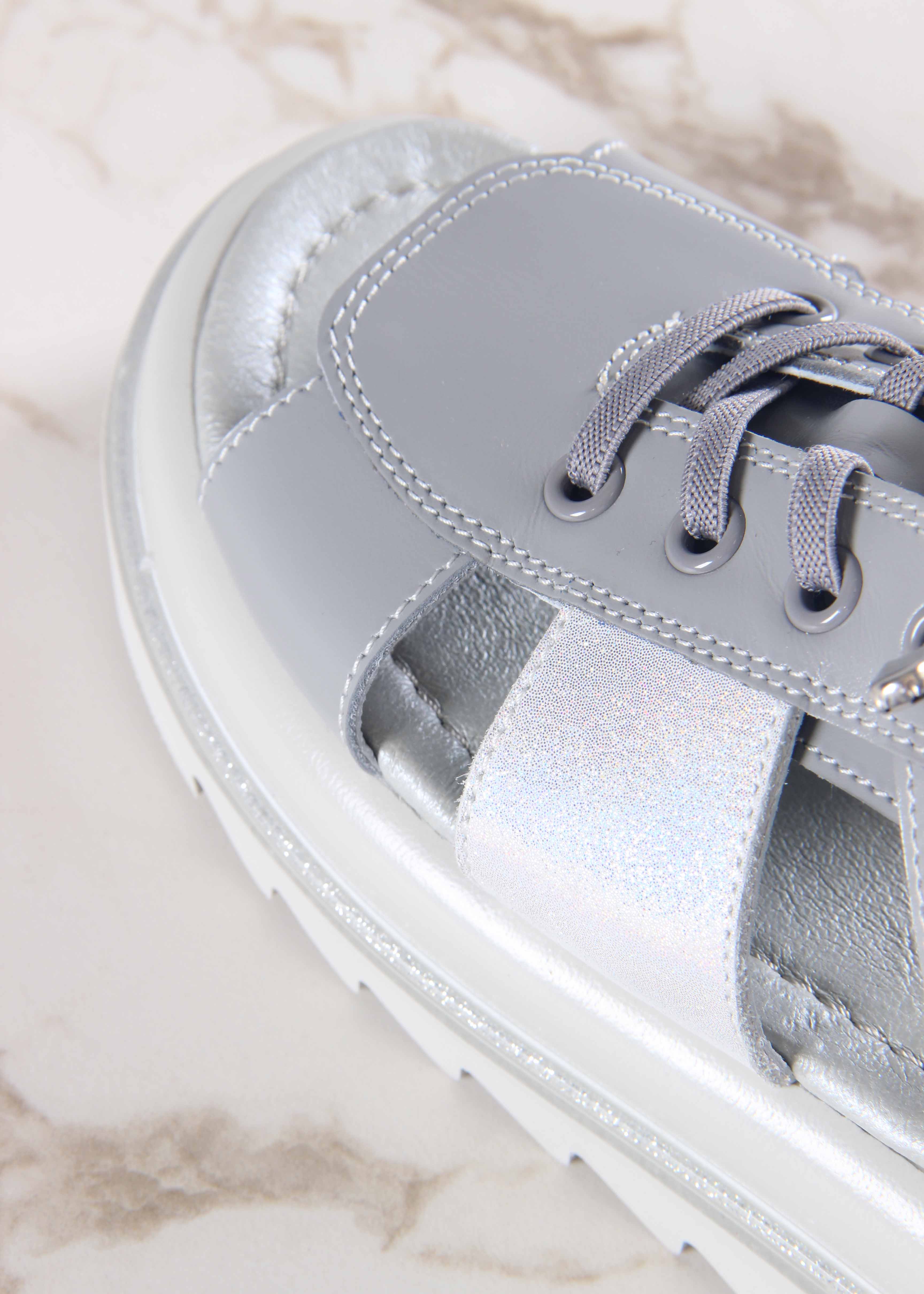 картинка Босоножки ED'ART 2029.2525'gr. Серый белый ибица от интернет магазина