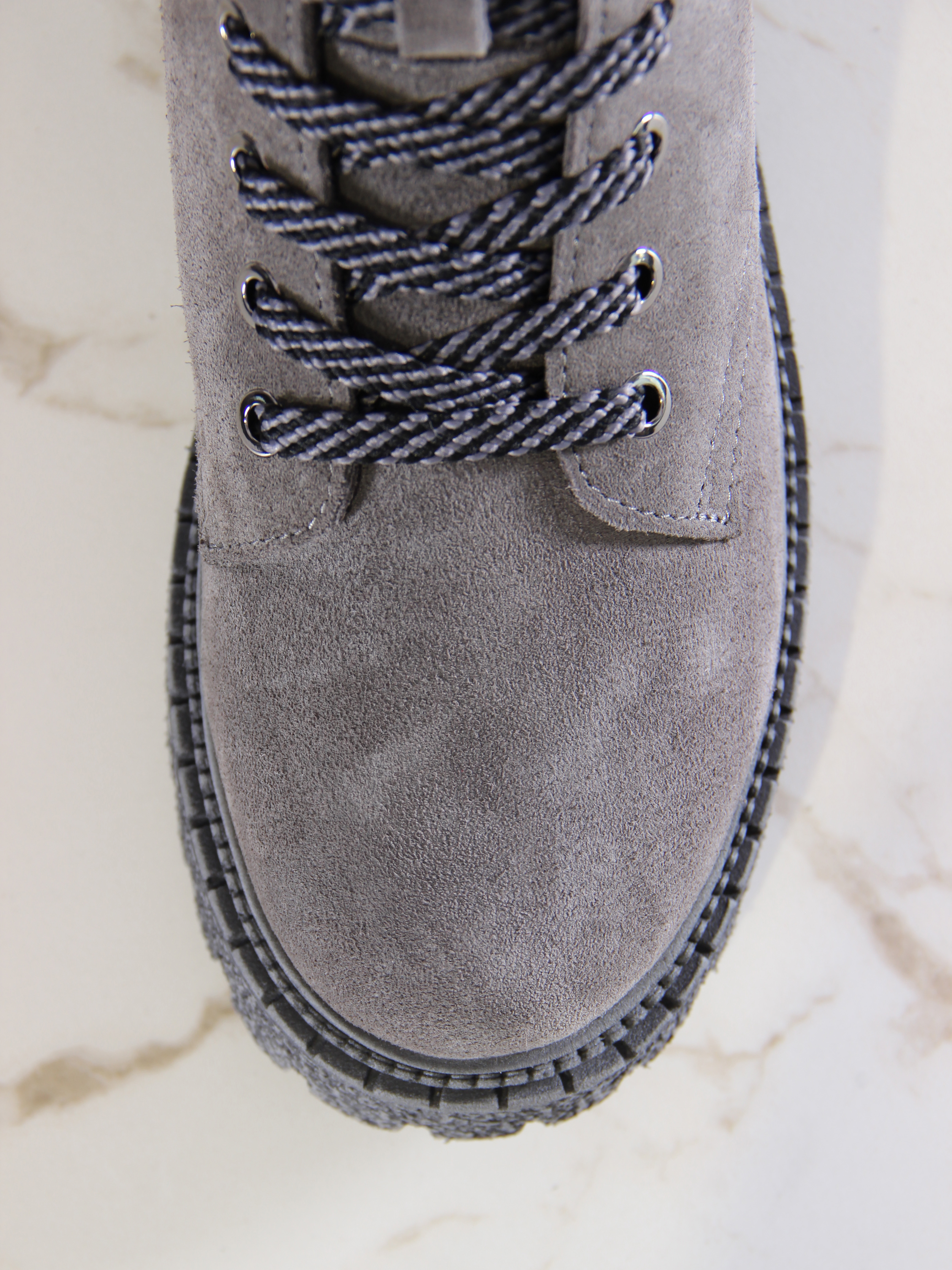 картинка Ботинки ED'ART 327.22511'gr.Серый замок замша от интернет магазина