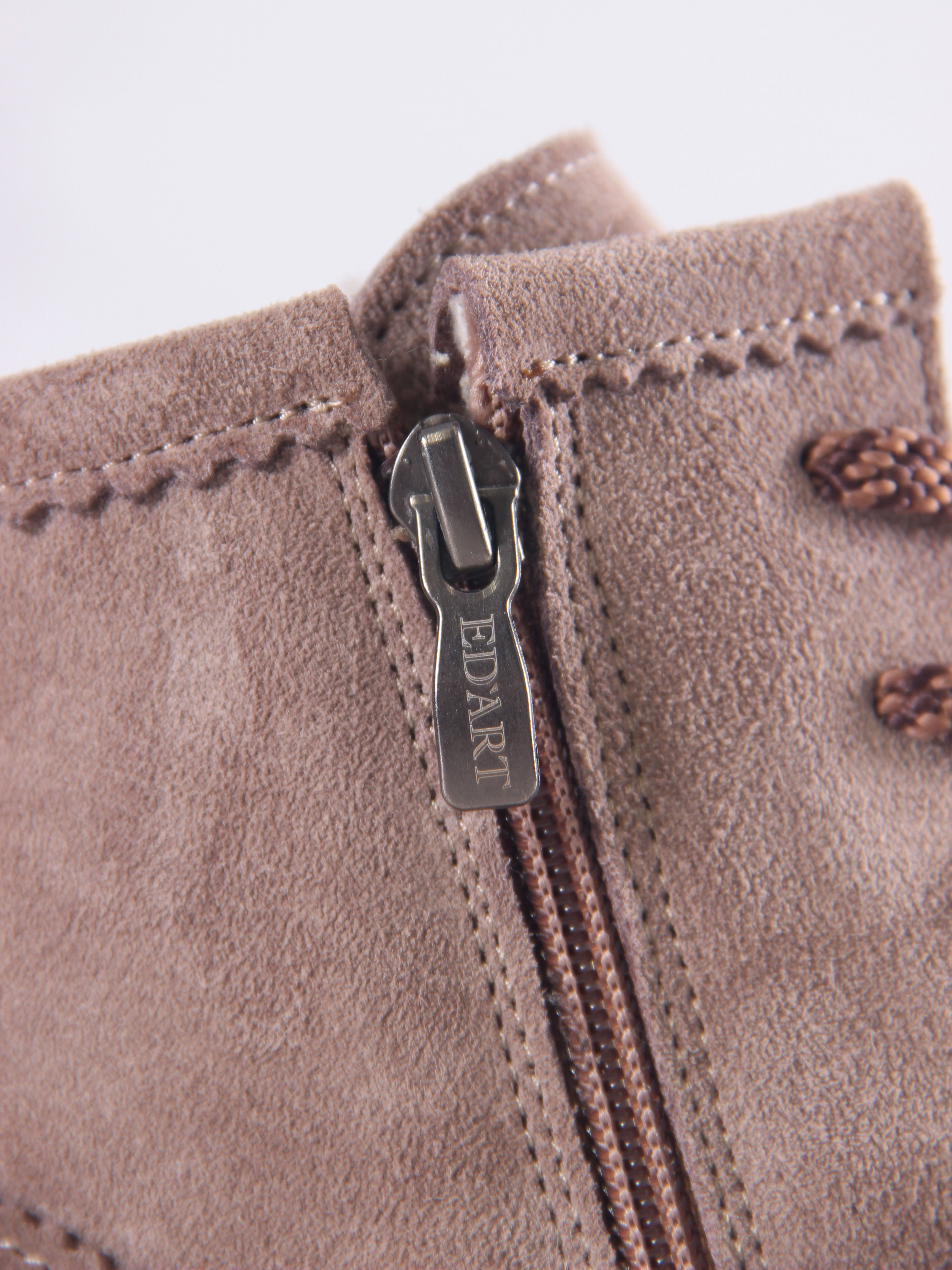 картинка Ботинки ED'ART 319.22511'br. Капучино замша от интернет магазина