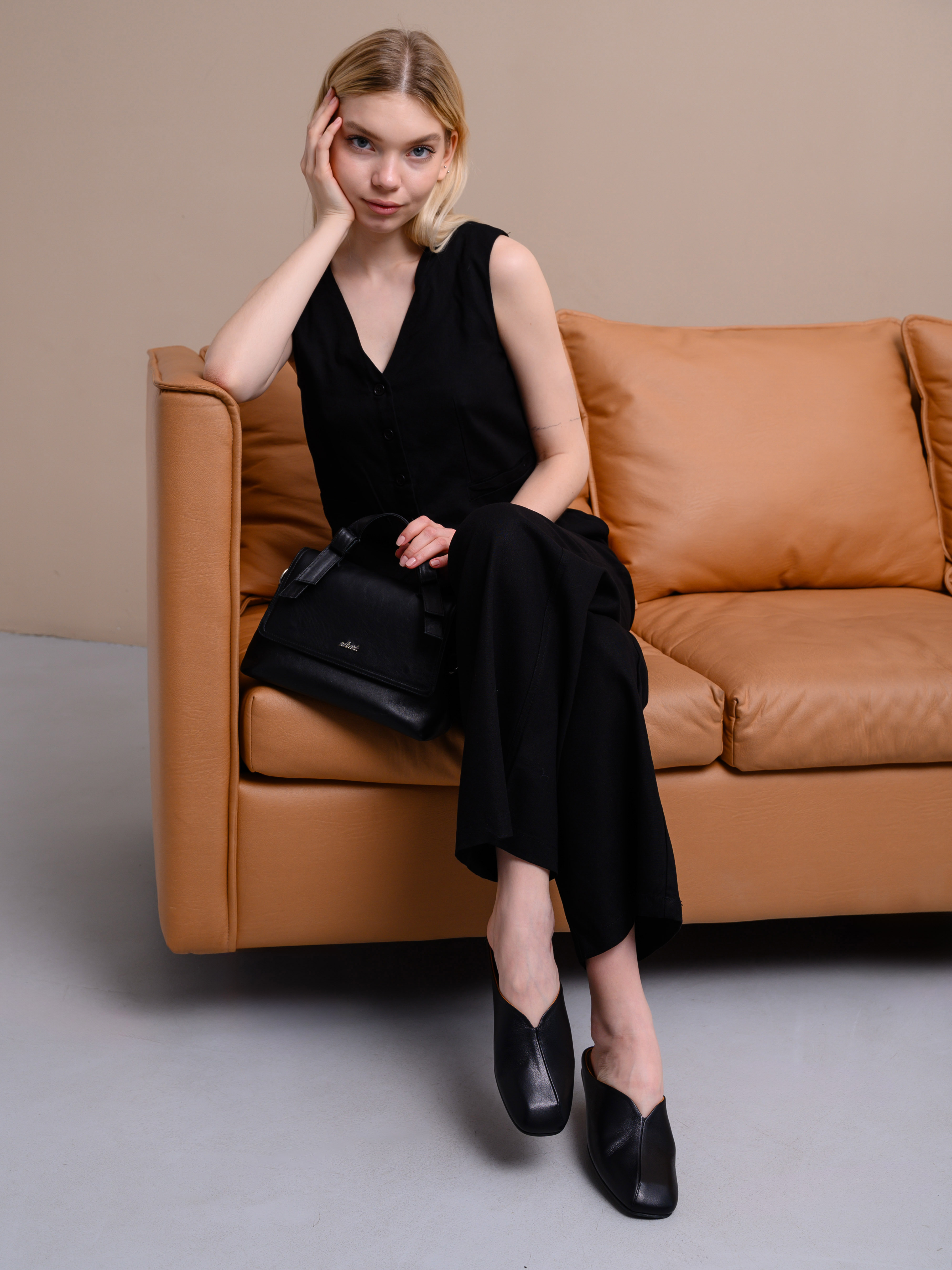 картинка Мюли ED'ART 1007.тунит205'bl. Черный стар от интернет магазина