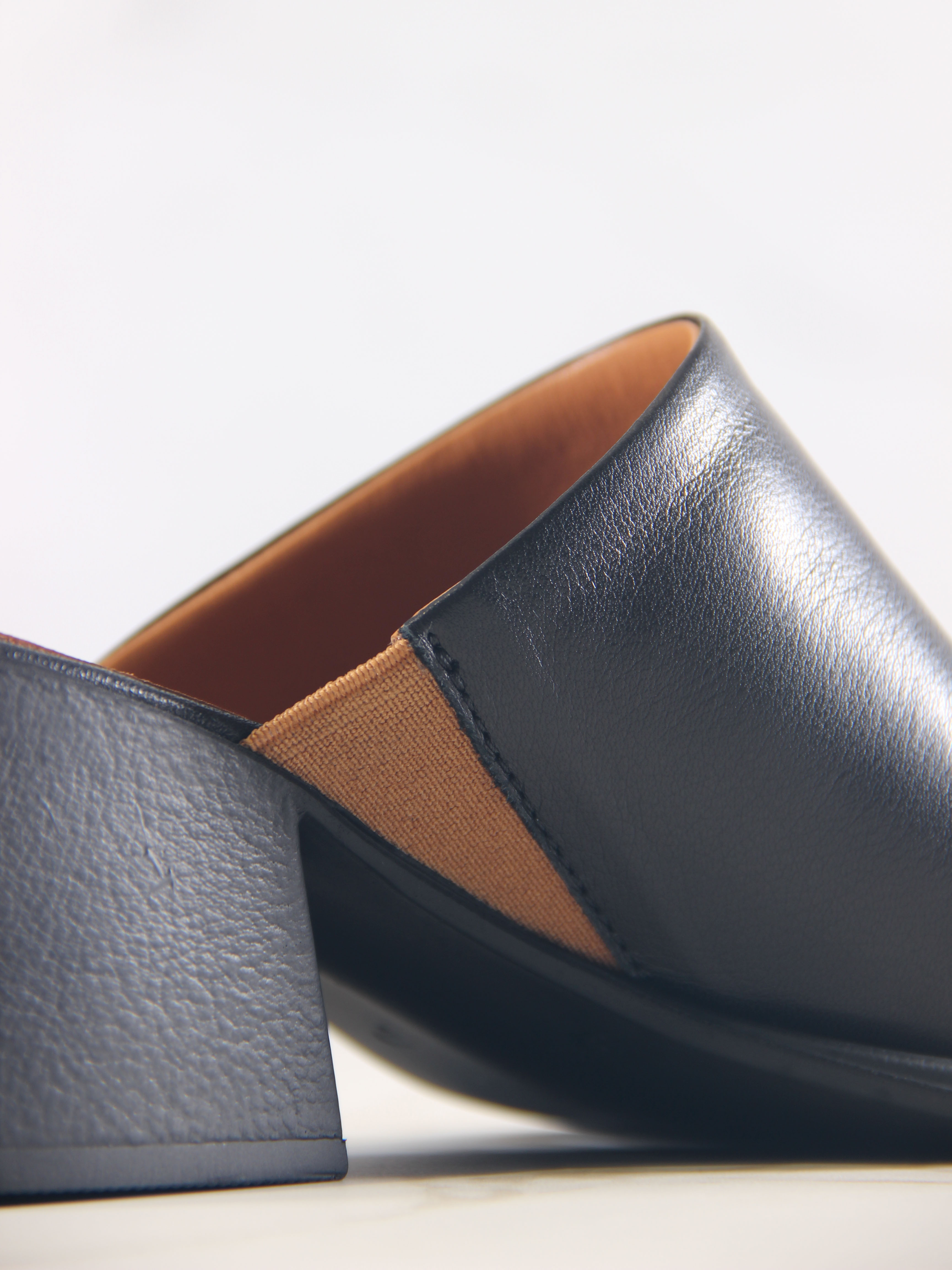 картинка Сабо ED'ART 5300.23663'bl.Черный от интернет магазина