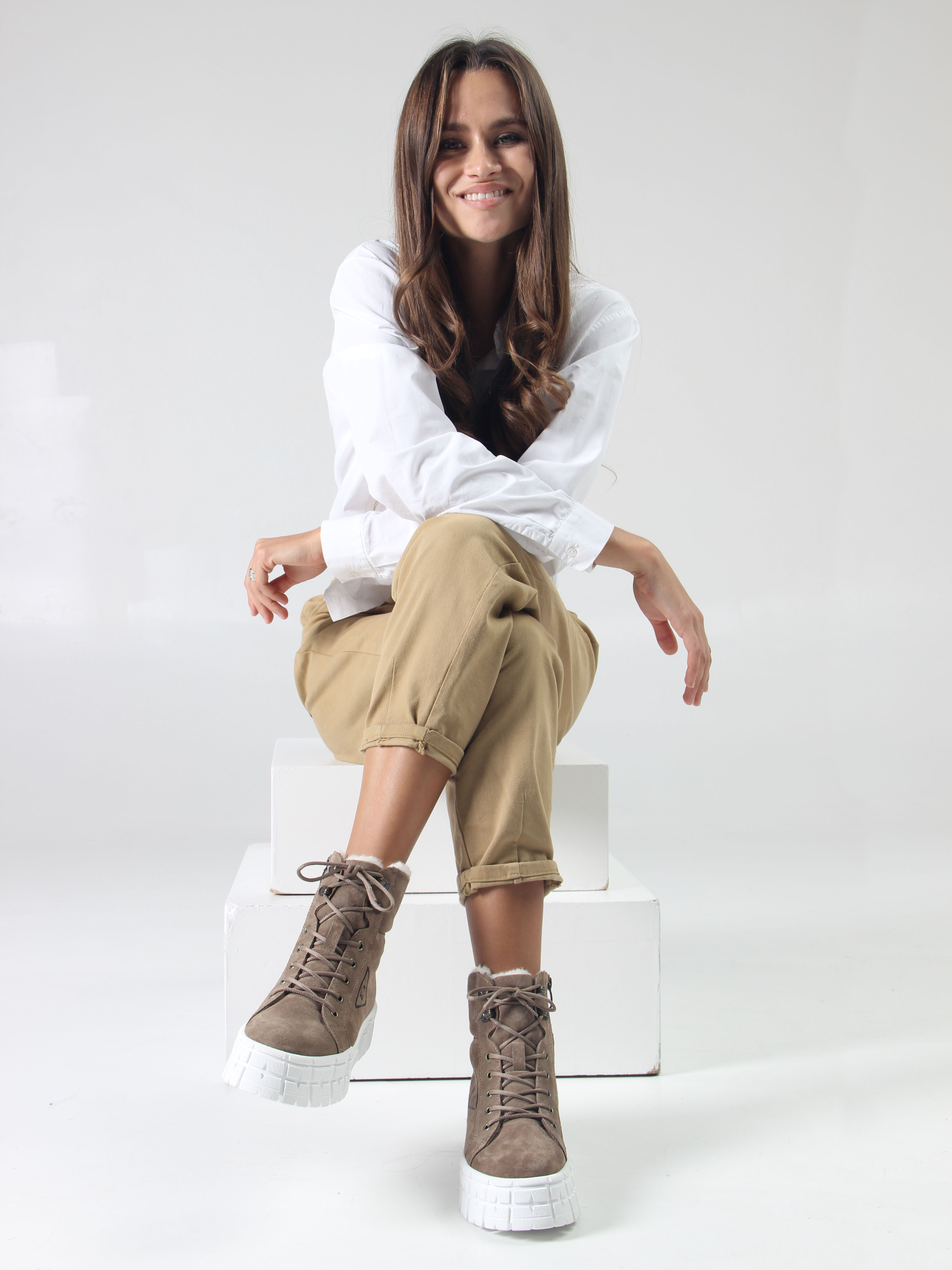 картинка Ботинки ED'ART 216.212131'w. коричневый капучино замша от интернет магазина