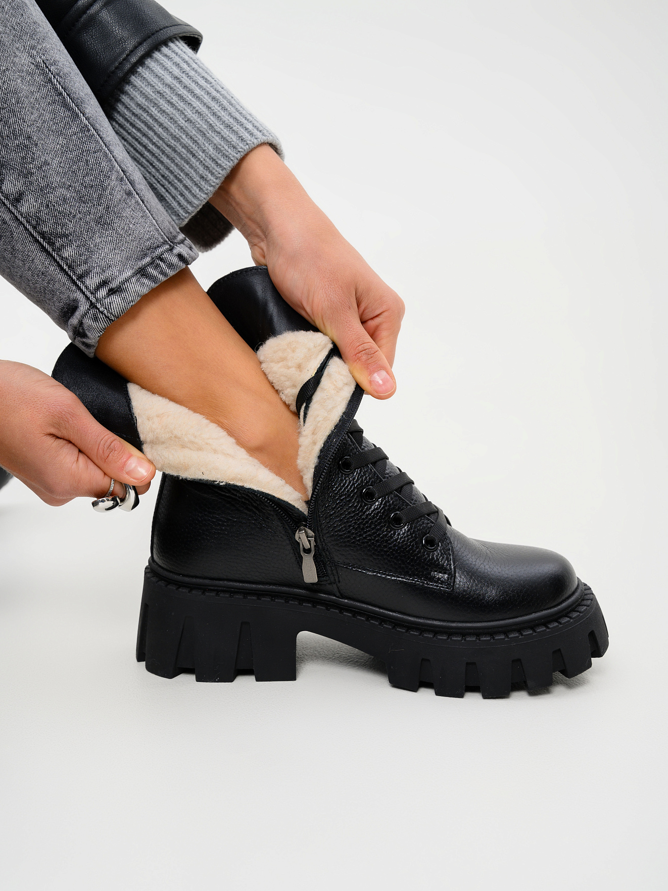 картинка Ботинки ED'ART 346.чанки'bl. Черный макс от интернет магазина