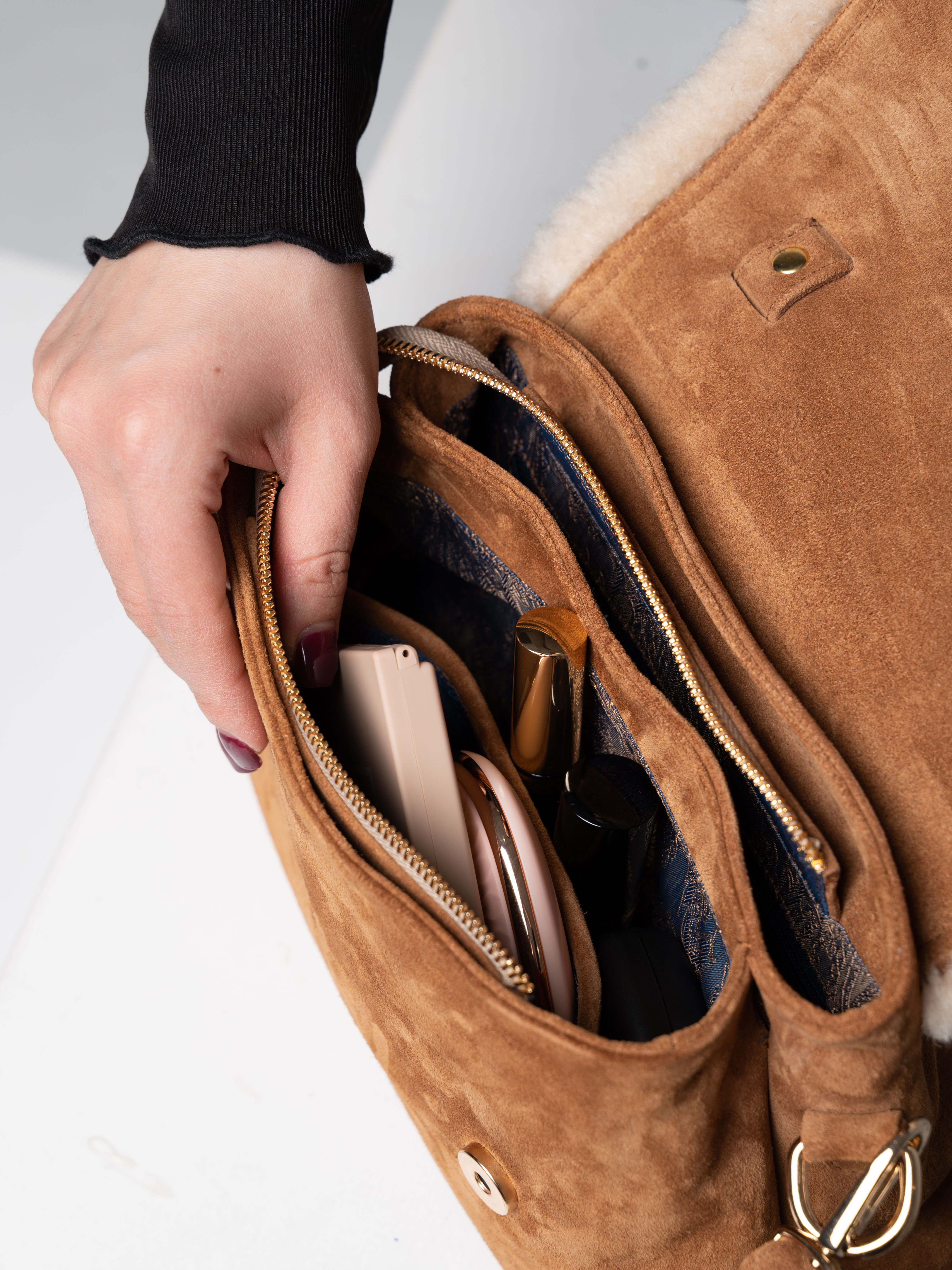 картинка Сумка-клатч ED'ART s06z.светло коричневая замша от интернет магазина