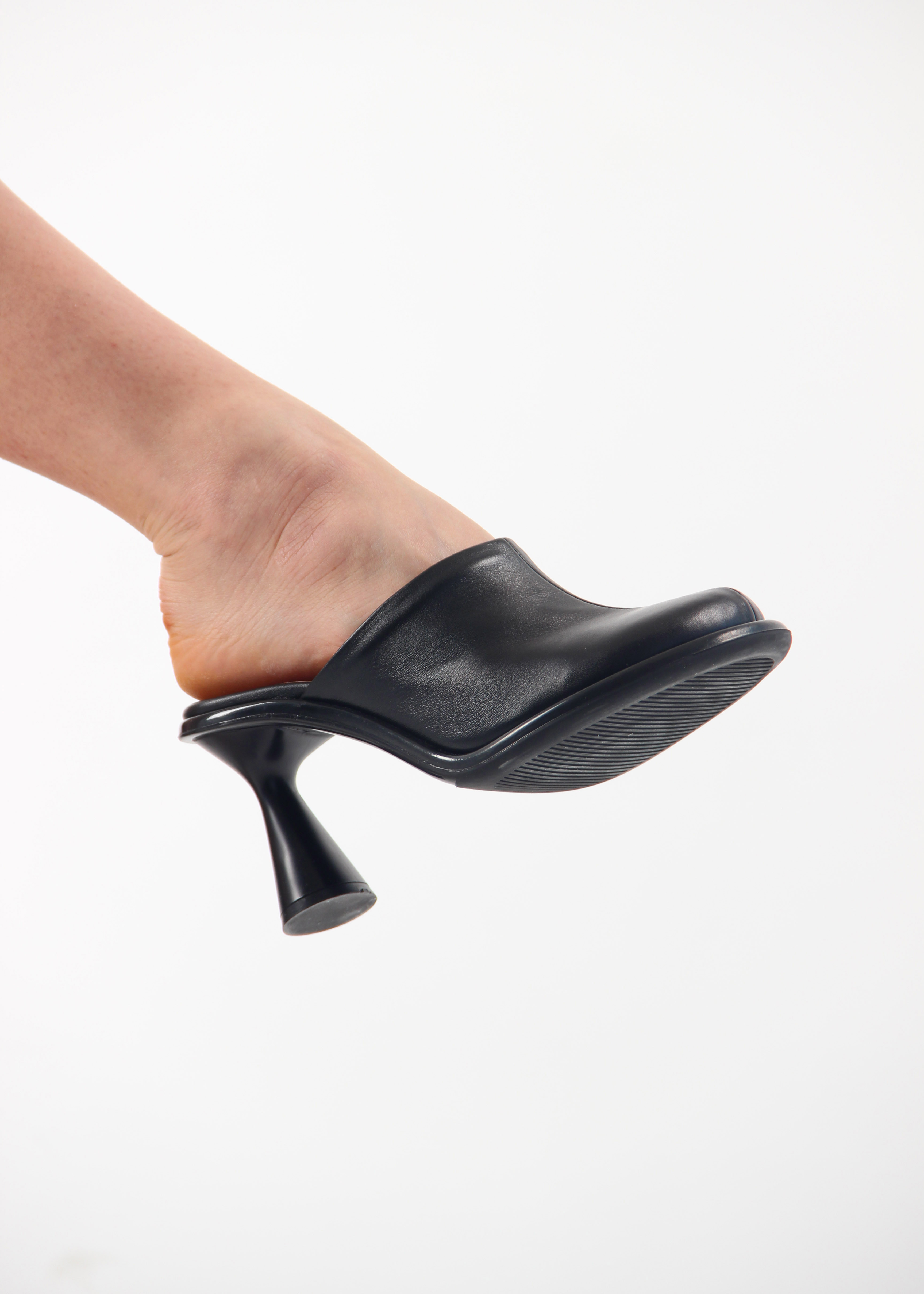 картинка Сабо ED'ART 6112.PODYUM133'bl. черный от интернет магазина