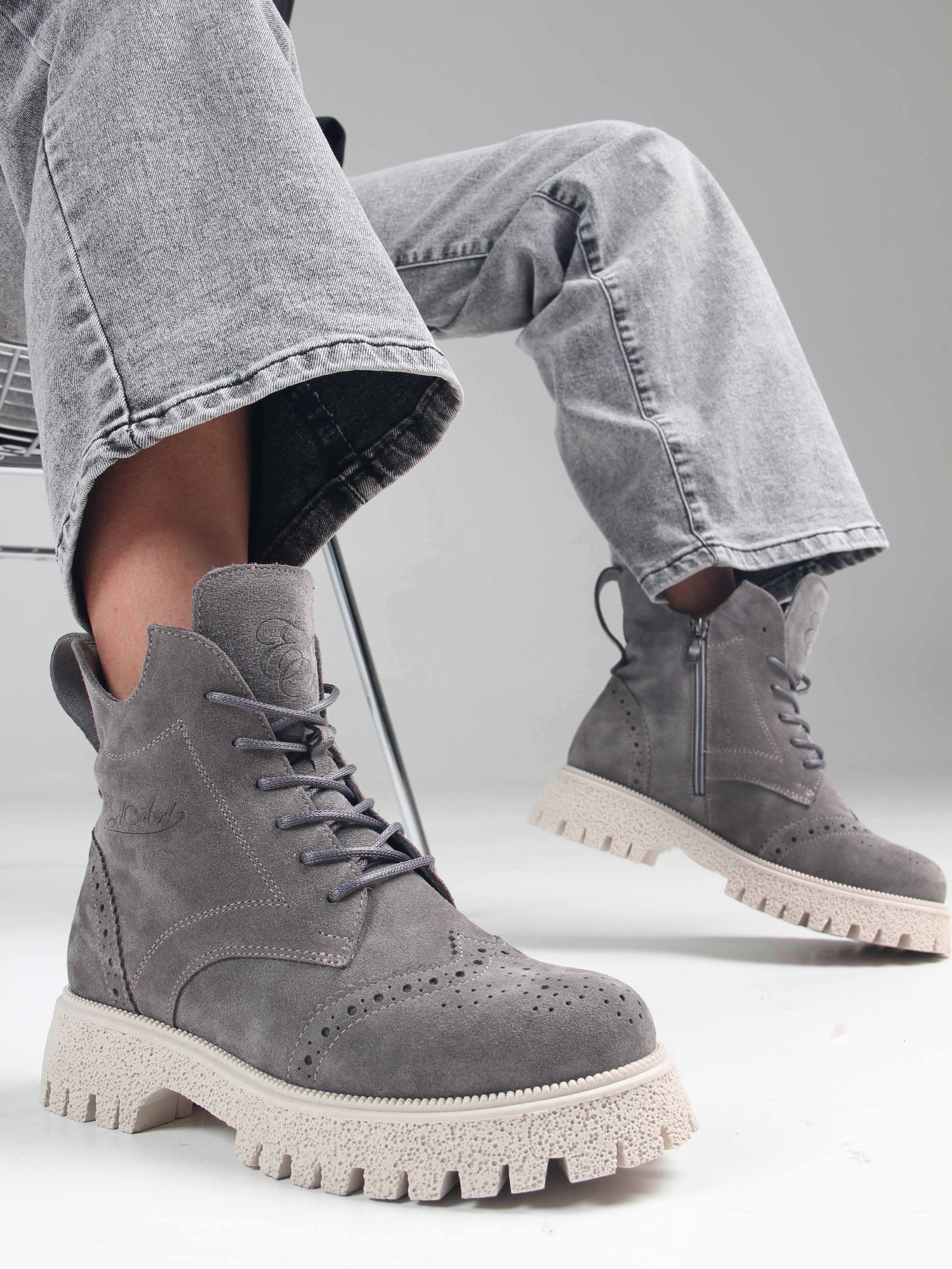 картинка Ботинки ED'ART 338.1541'be. серый замок замша от интернет магазина