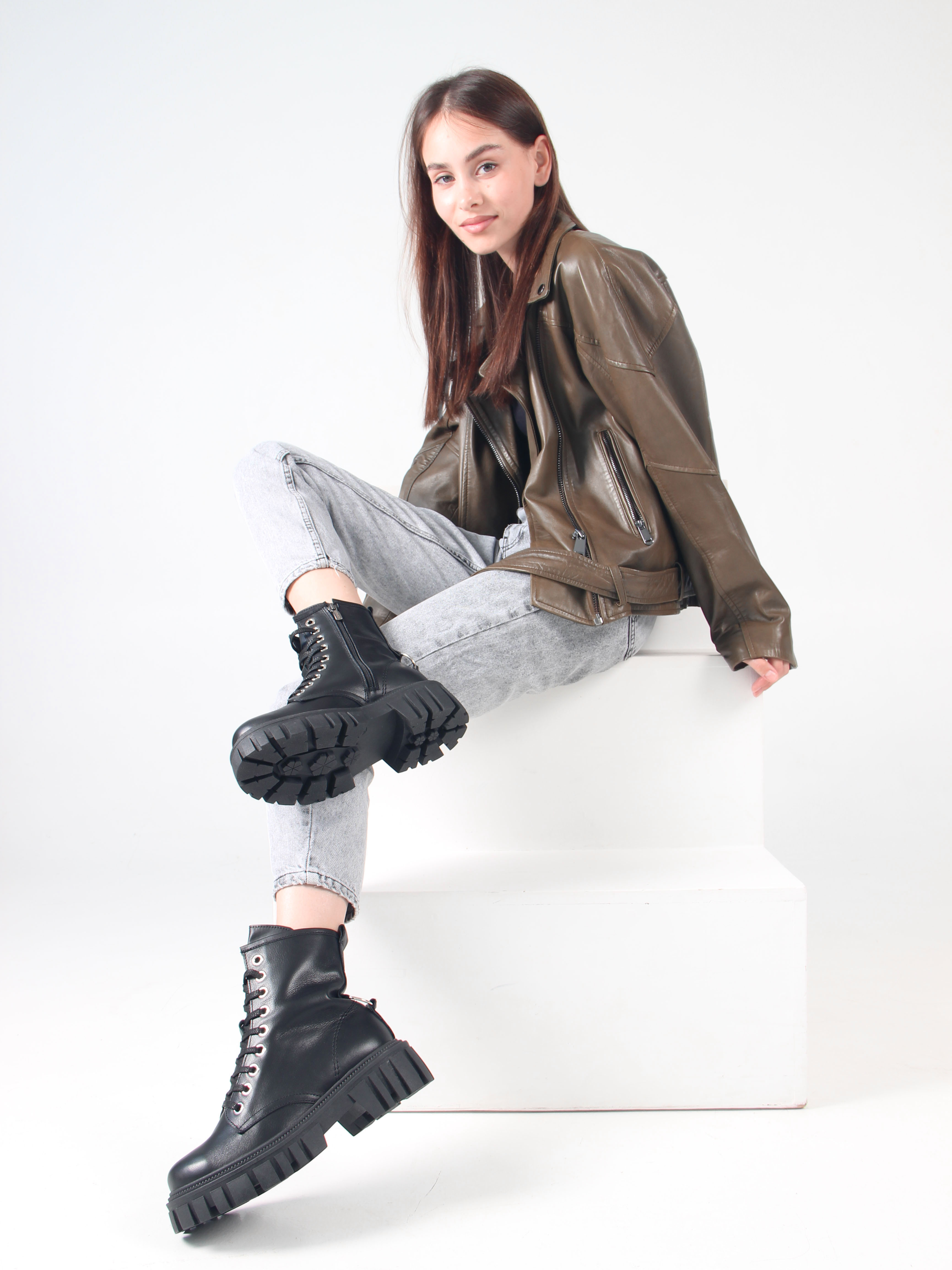 картинка Ботинки ED'ART 329.21153'bl.black от интернет магазина