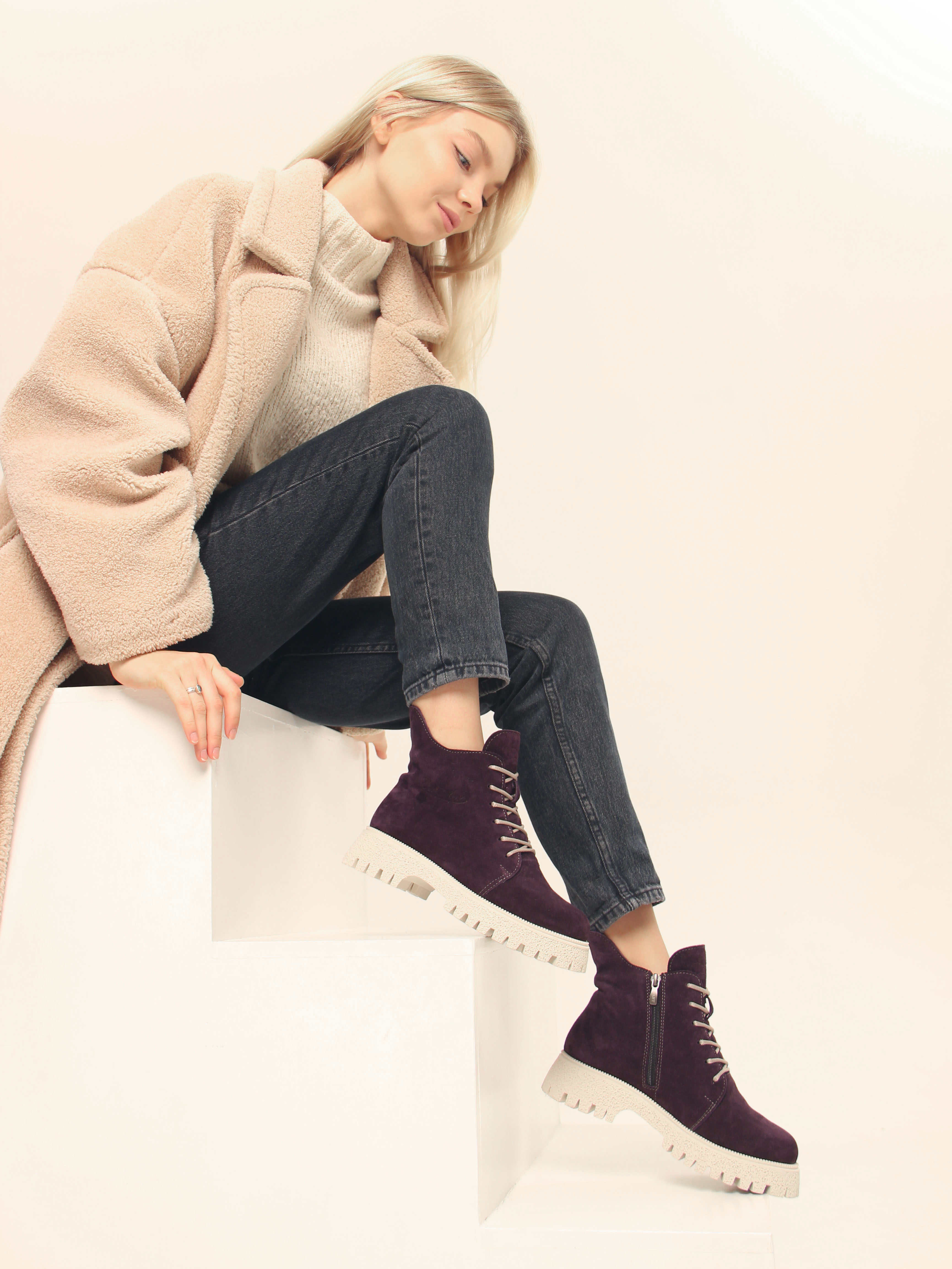 картинка Ботинки ED'ART 228.V.1541'be. сливовая замша от интернет магазина