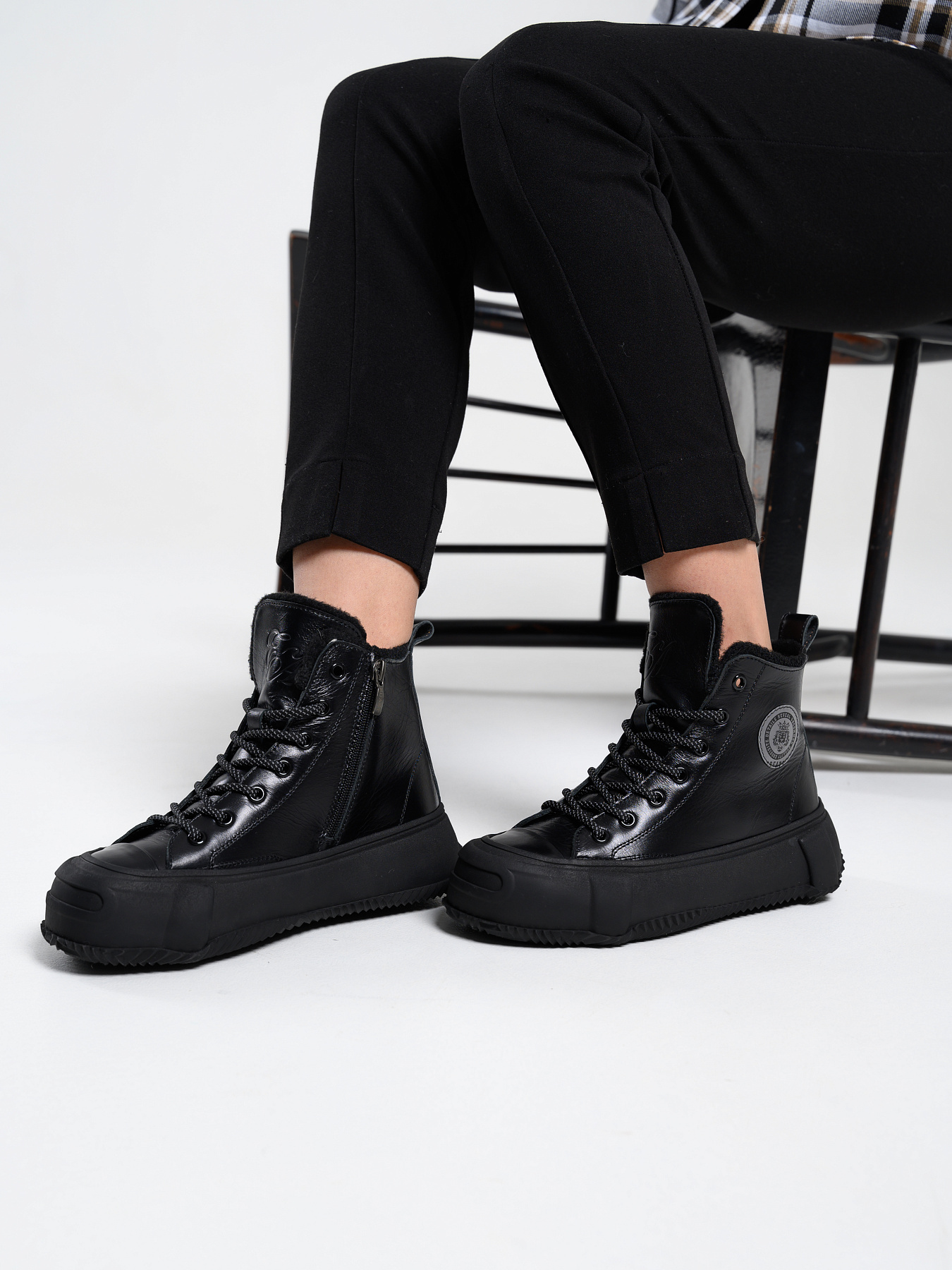 картинка Ботинки ED'ART 217.PODYUM151'bl. черный от интернет магазина