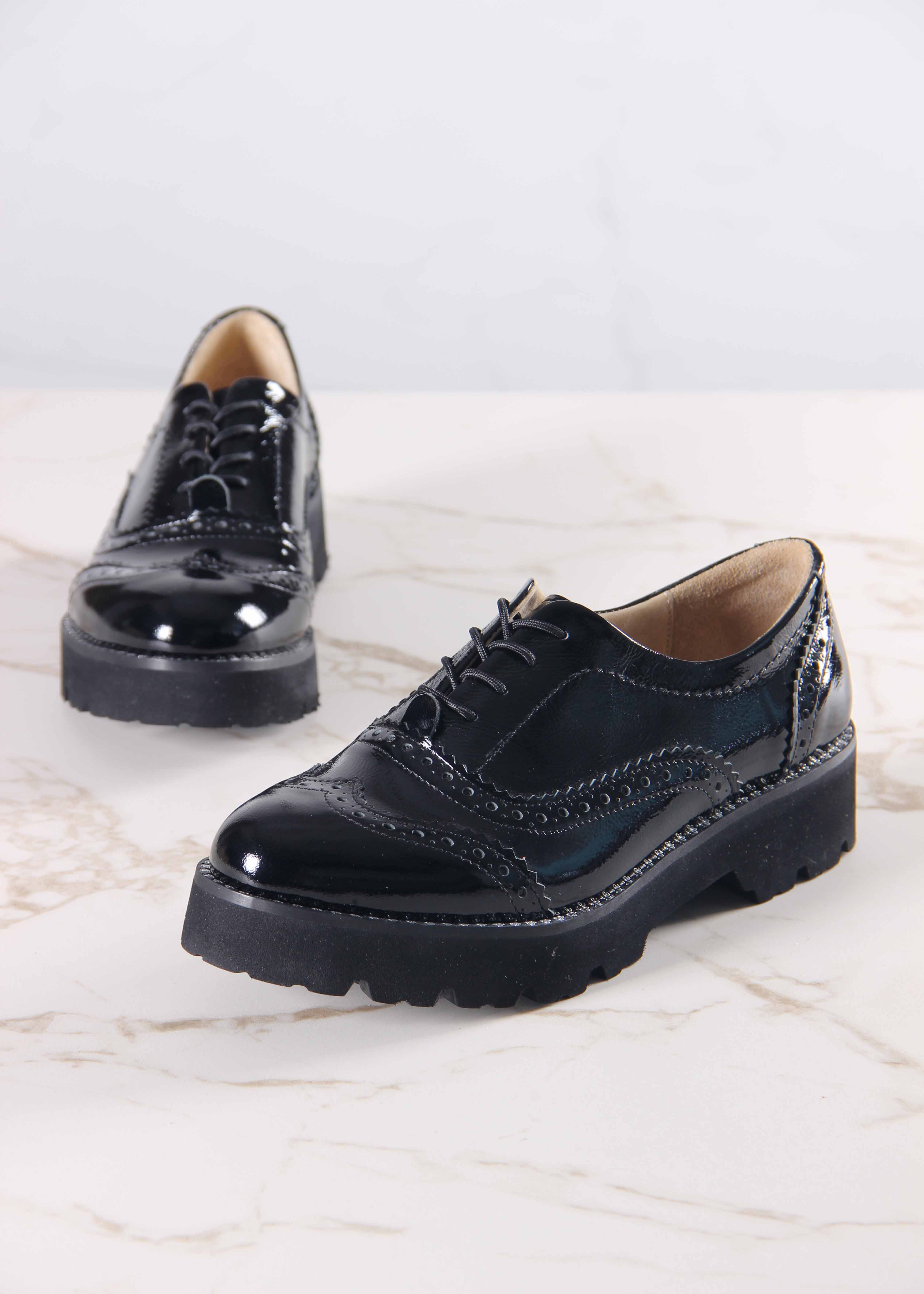 картинка Туфли полуботинки ED'ART 100.10182'bl. Черный наплак от интернет магазина