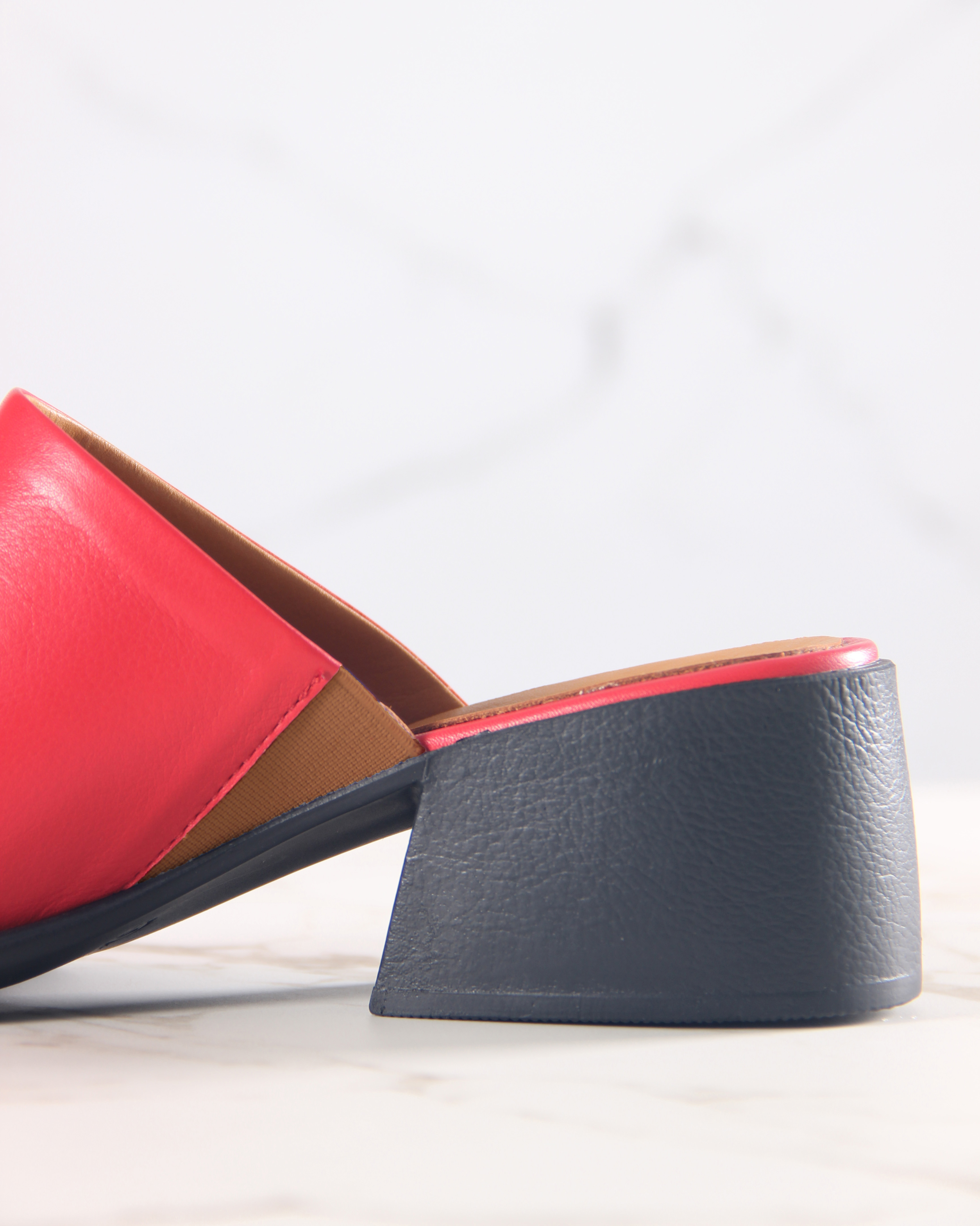 картинка Сабо ED'ART 5300.23663'bl. Красный стар от интернет магазина