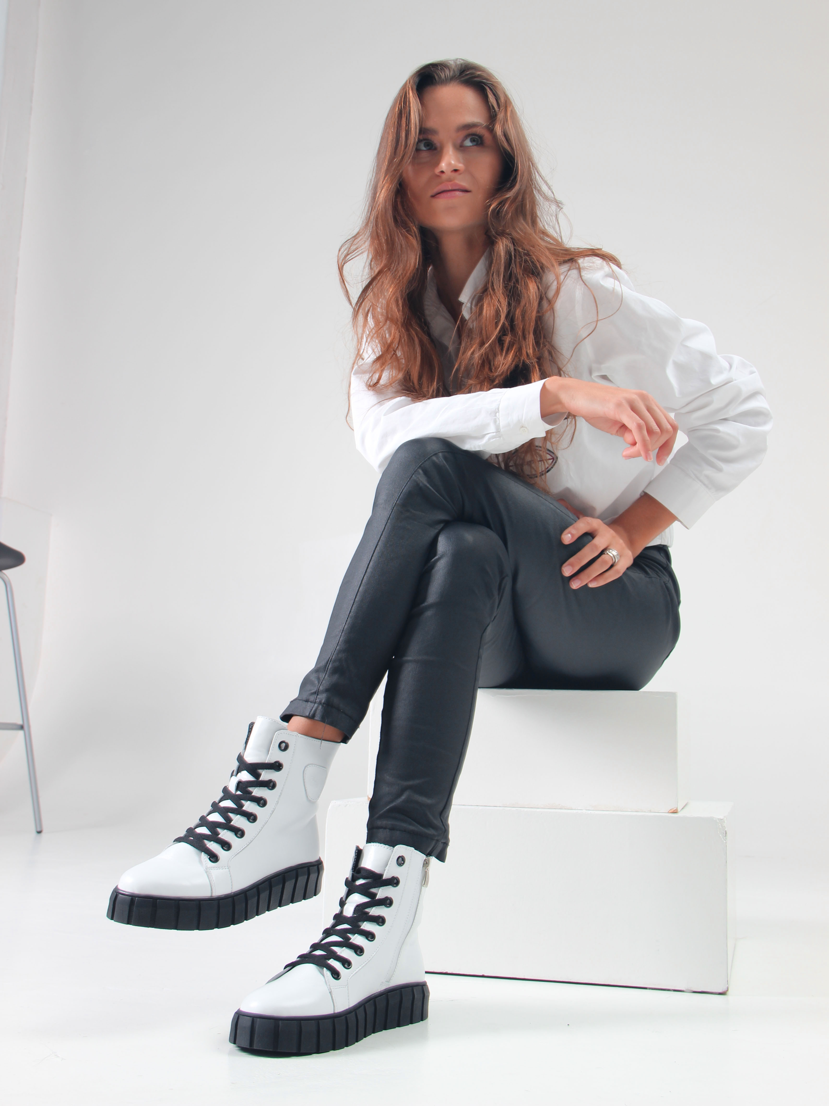 картинка Ботинки ED'ART 214.1918'bl. white от интернет магазина