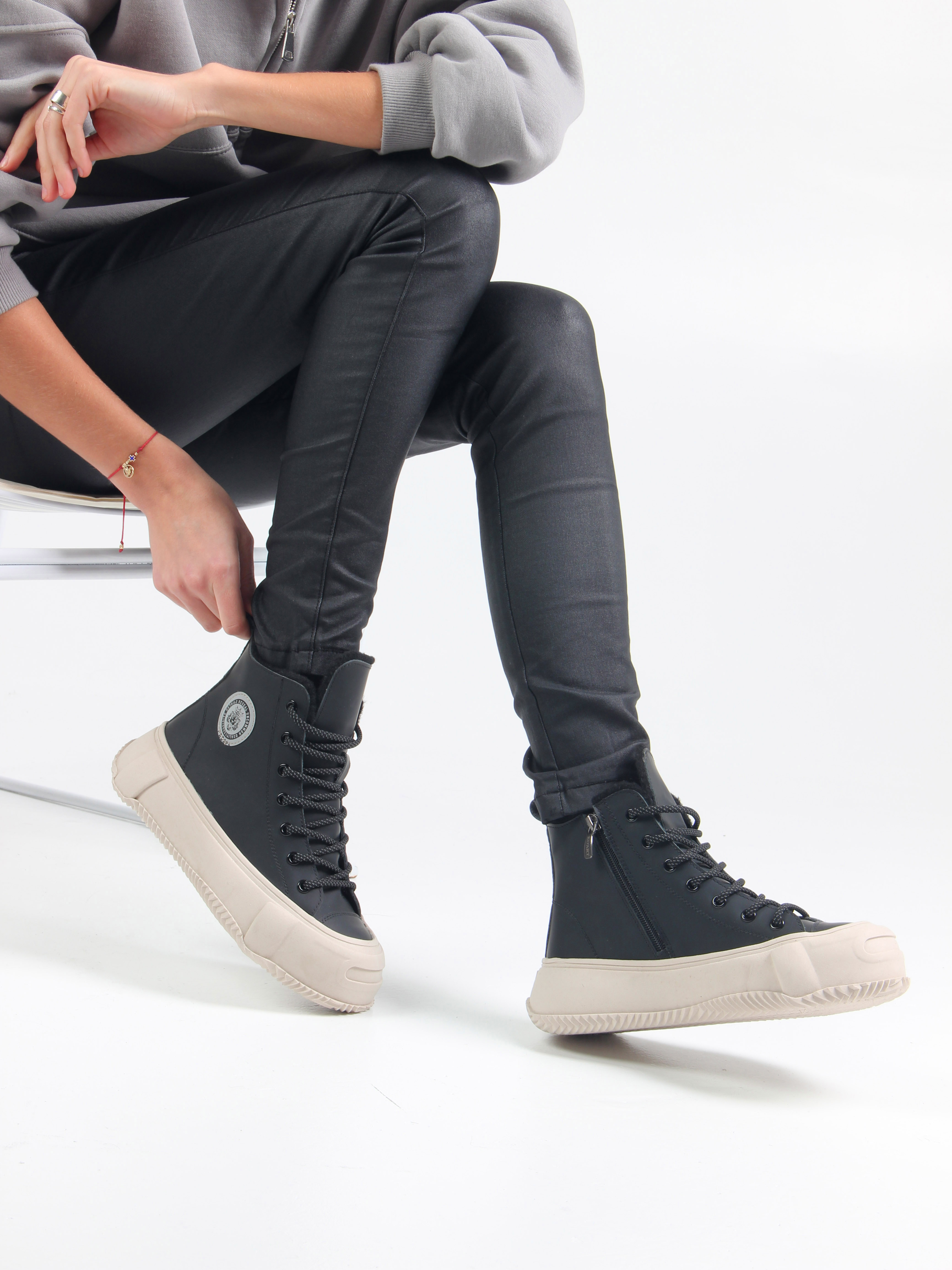 картинка Ботинки ED'ART 217.PODYUM151'be. черный от интернет магазина