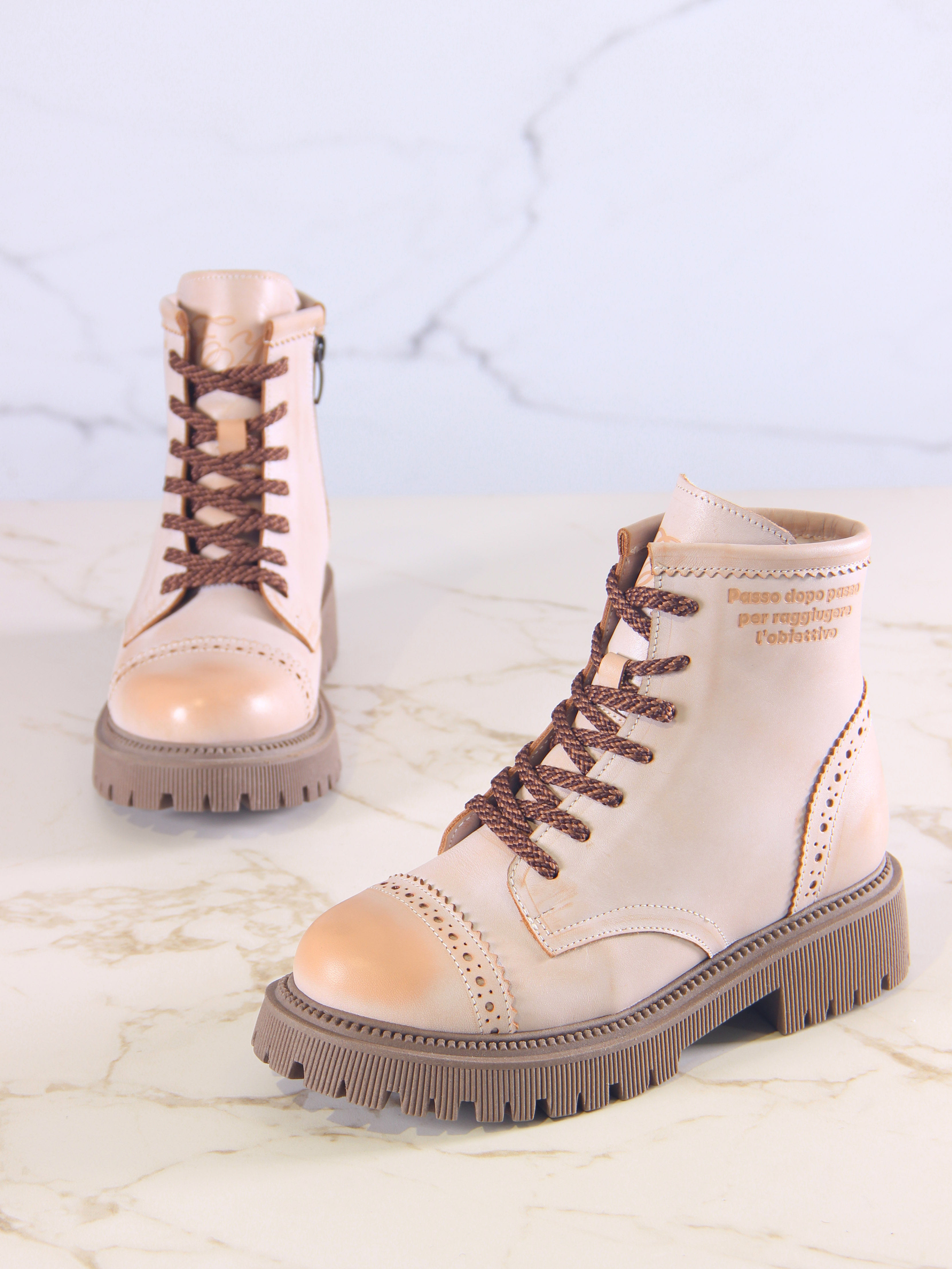 картинка Ботинки ED'ART 319.taskana'ka. Вакса пудра от интернет магазина