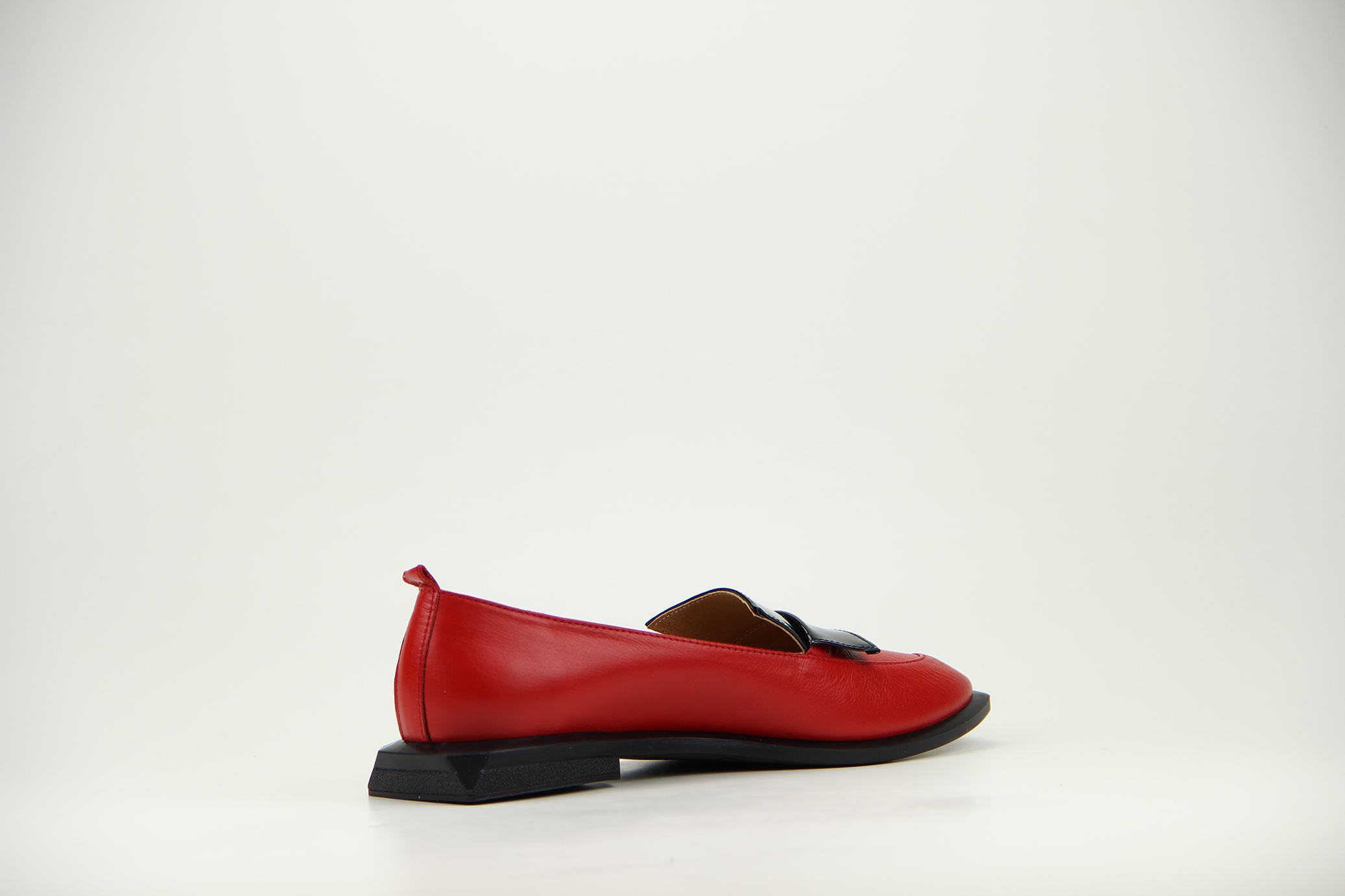 картинка Лоферы ED'ART 118.Viсtoria'bl. red-black R от интернет магазина