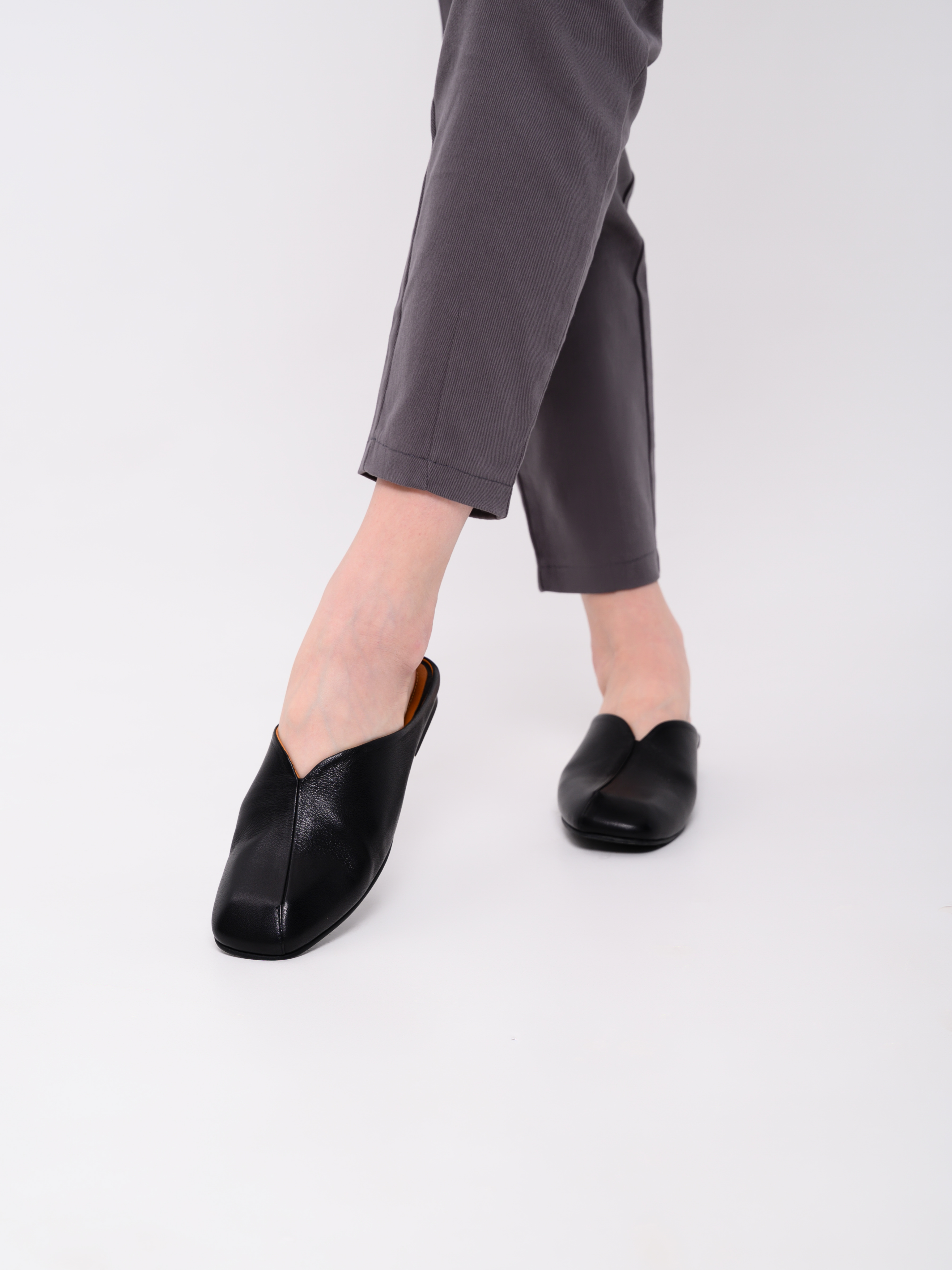 картинка Мюли ED'ART 1007.тунит205'bl. Черный стар от интернет магазина