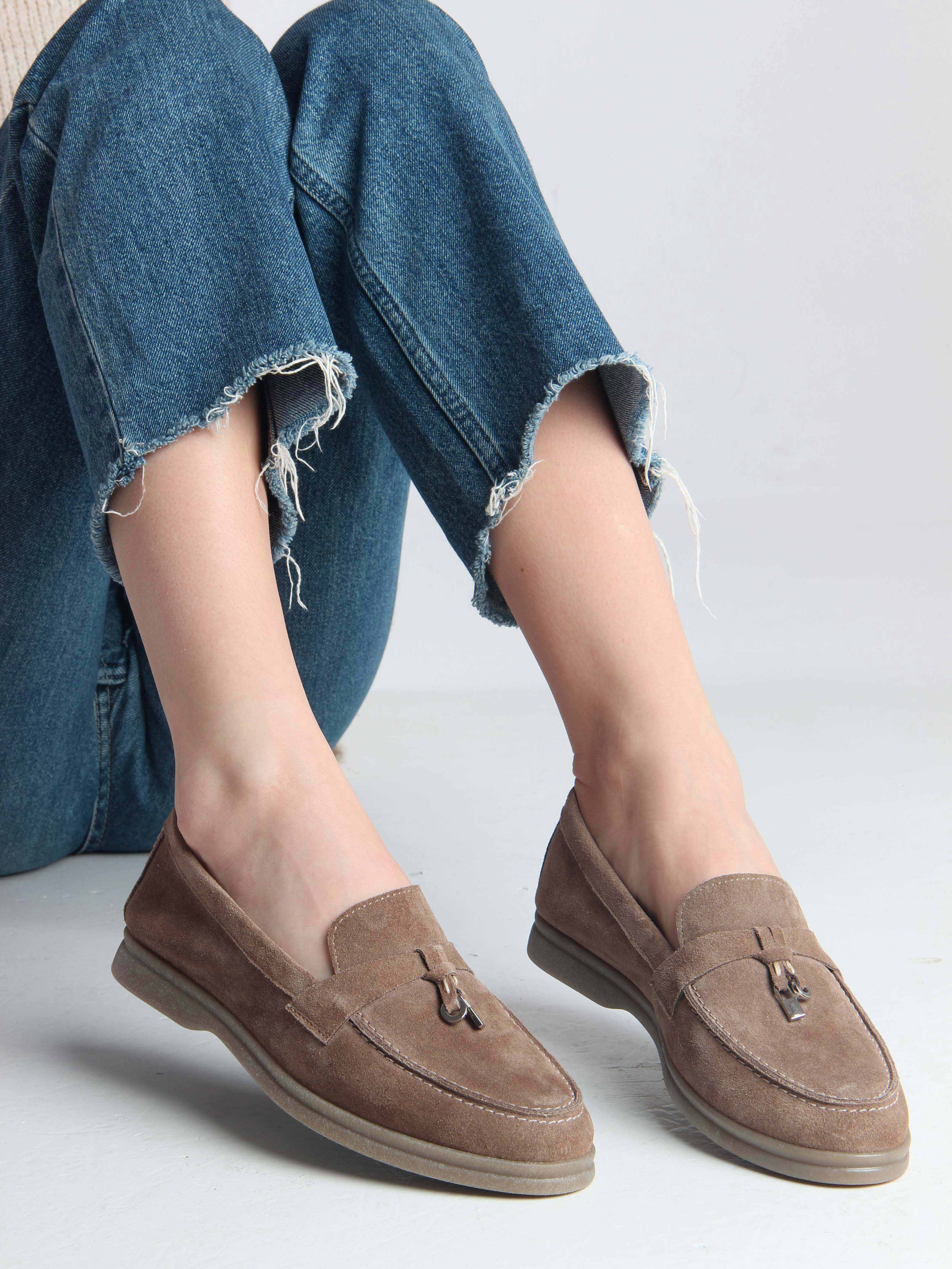 картинка Лоферы туфли ED'ART 170.2614'be. Коричневый капучино от интернет магазина