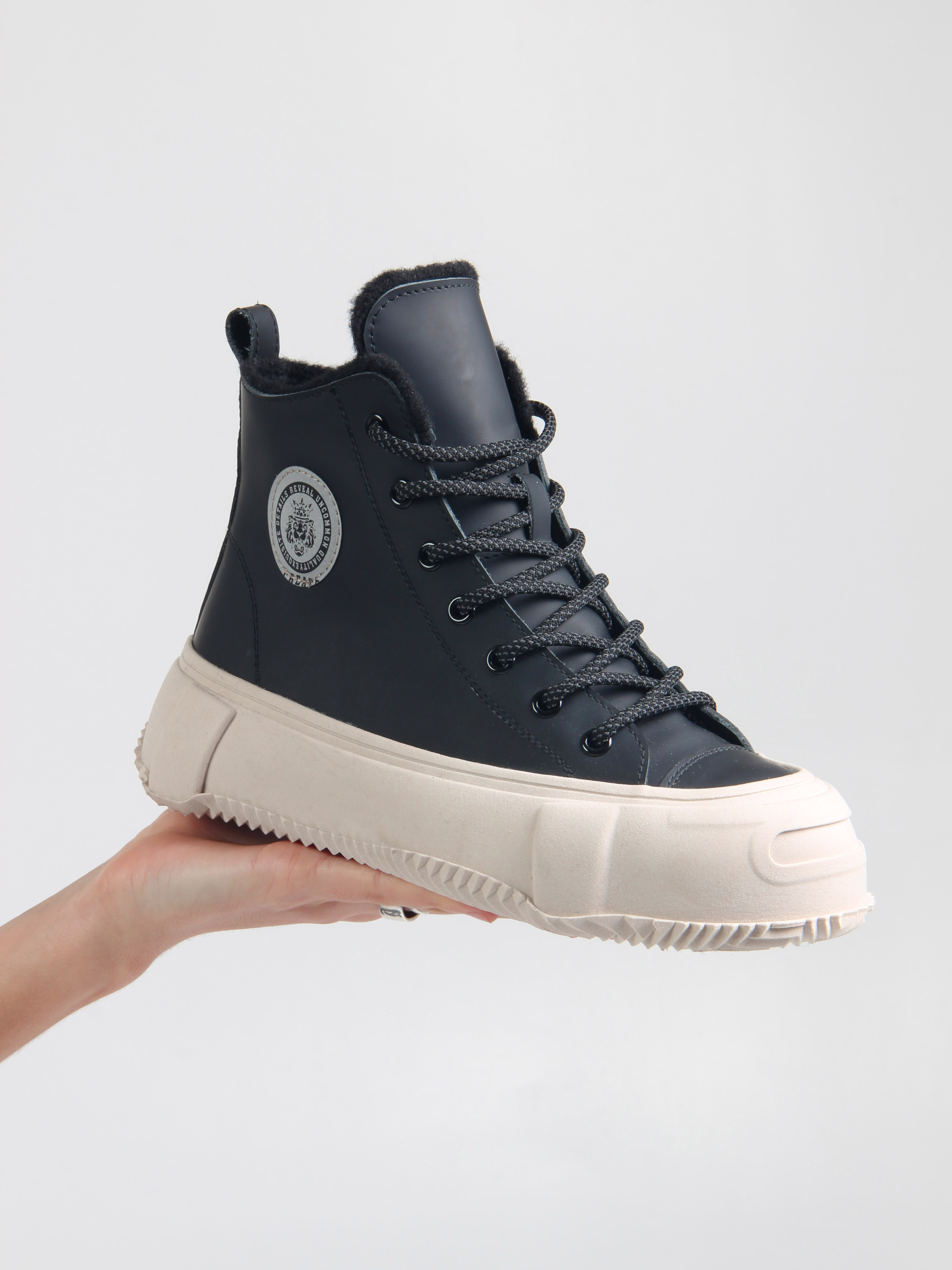 картинка Ботинки ED'ART 217.PODYUM151'be. черный от интернет магазина