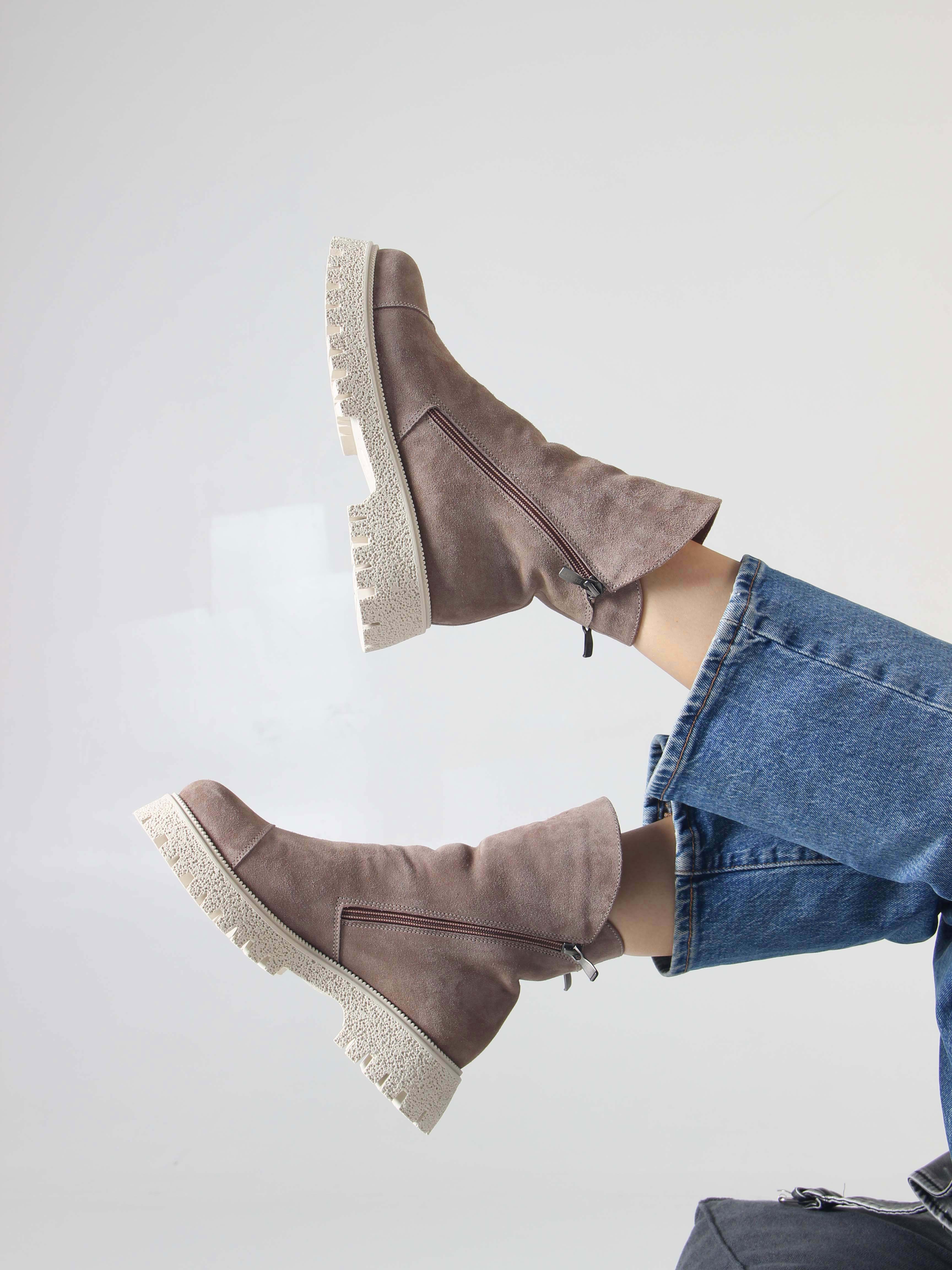 картинка Ботинки ED'ART 233.1541'be. Капучино замша от интернет магазина