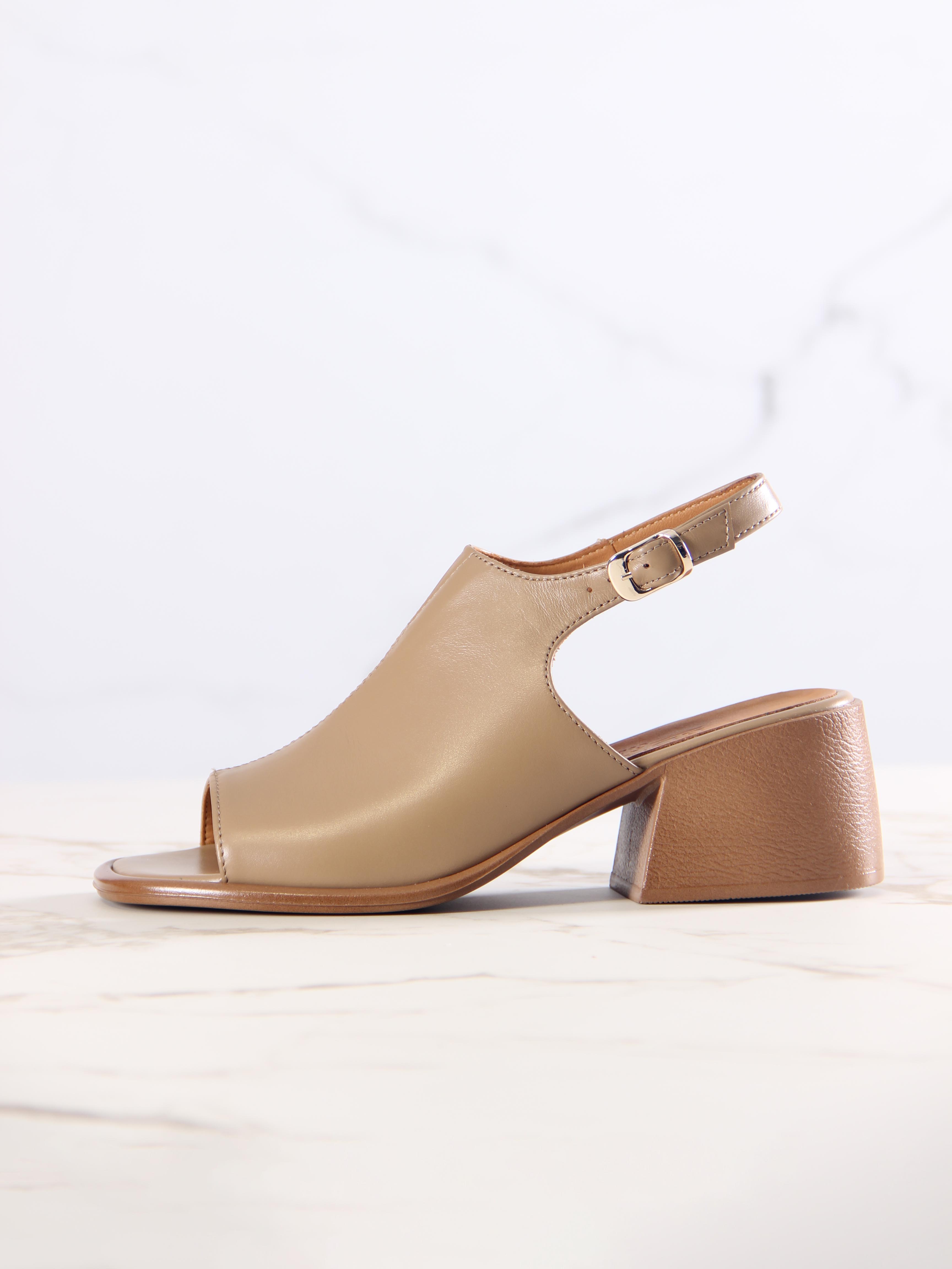 картинка Босоножки ED'ART 4013.23663'bе. Круассан майами+коричневый от интернет магазина