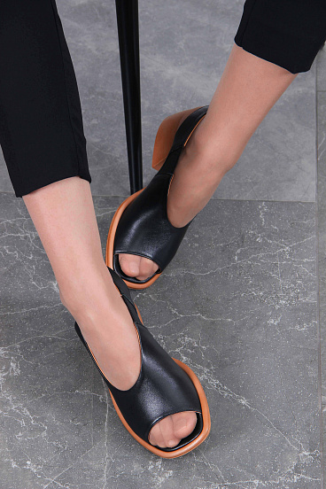 картинка Босоножки ED'ART 4011.23663'br. Черный-коричневый от интернет магазина